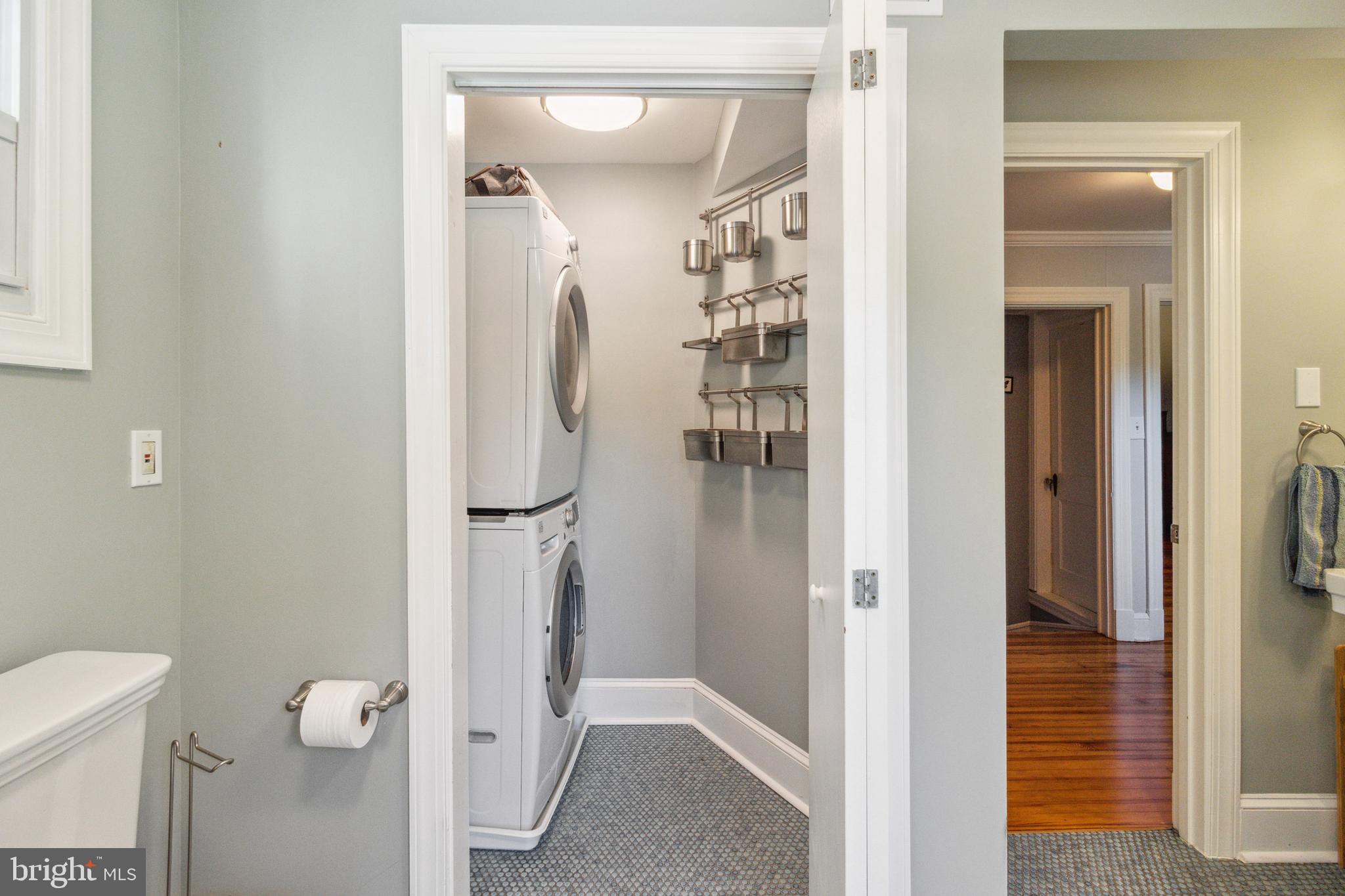 OAK FOREST - Residential