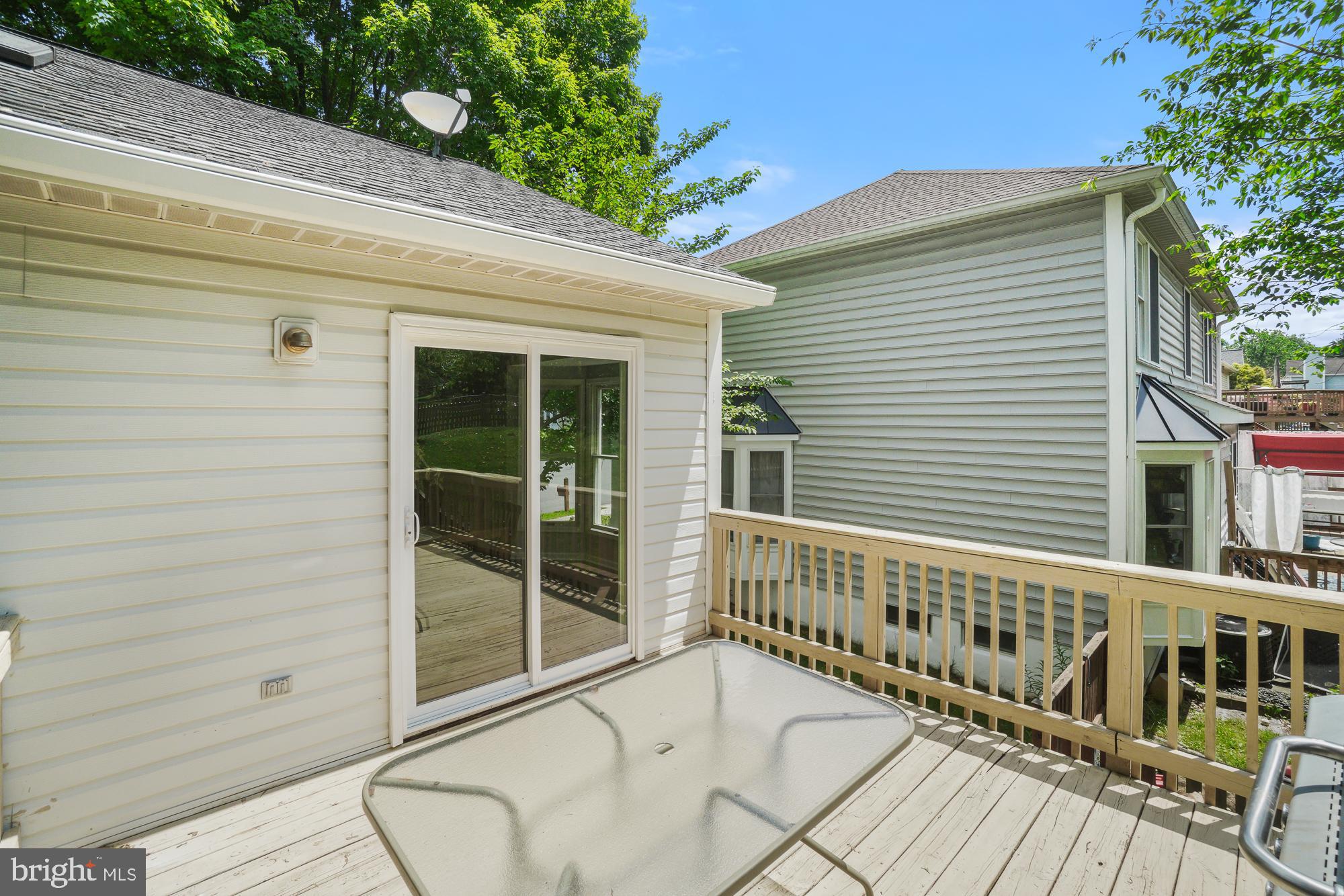 NEW MARKET WEST - Residential