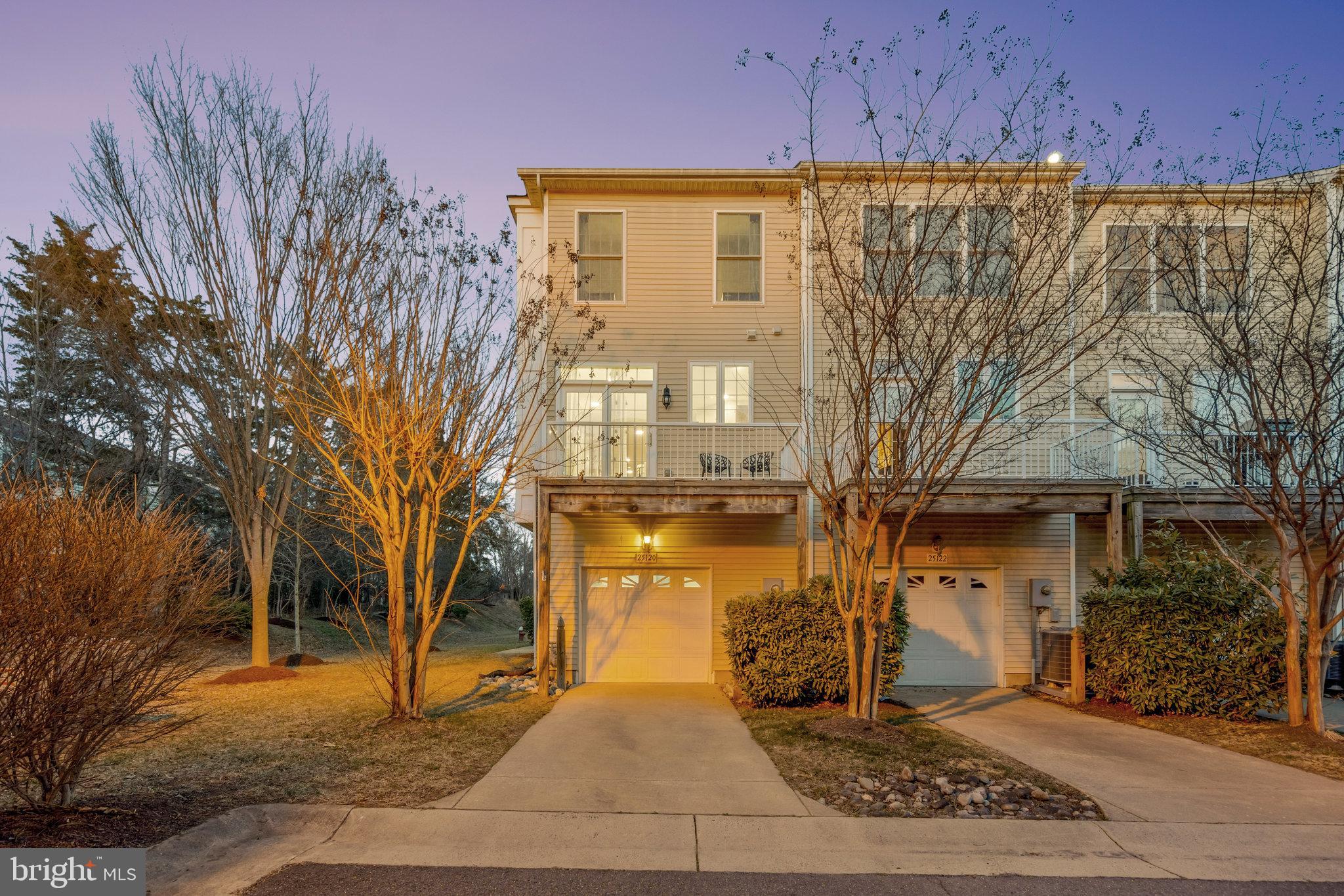 SOUTH RIDING - Residential