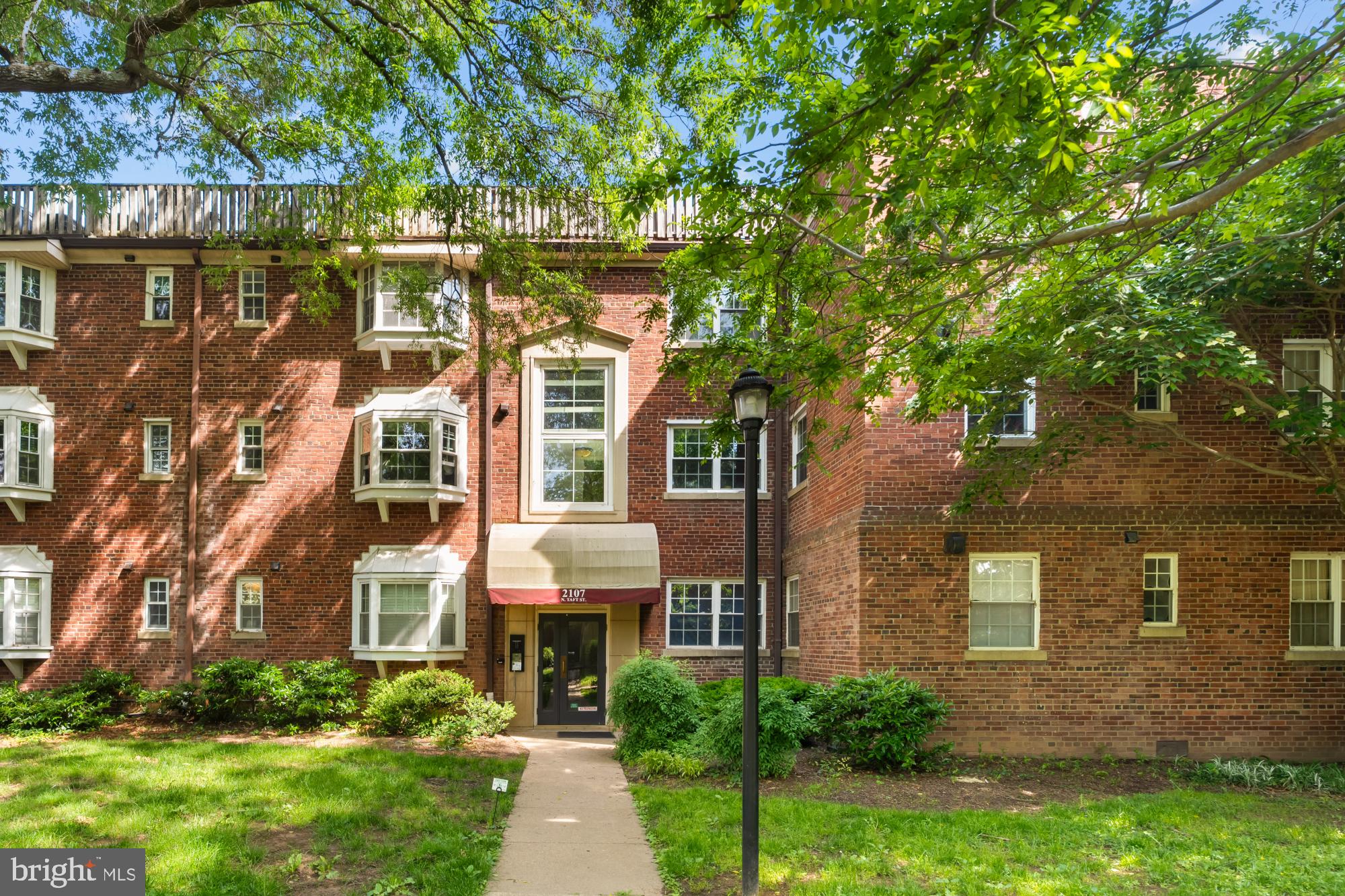 PALISADE GARDENS - Residential