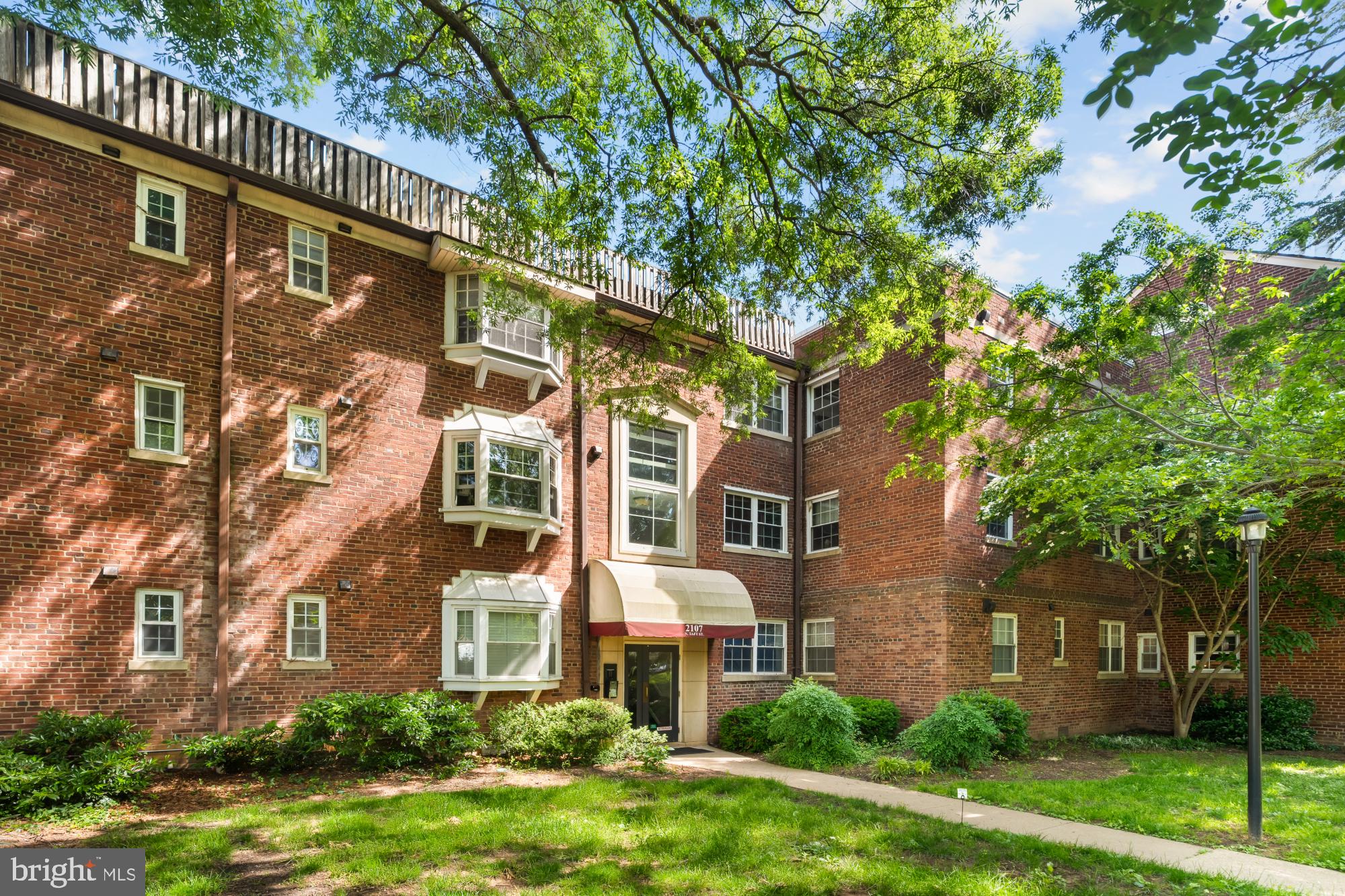 PALISADE GARDENS - Residential