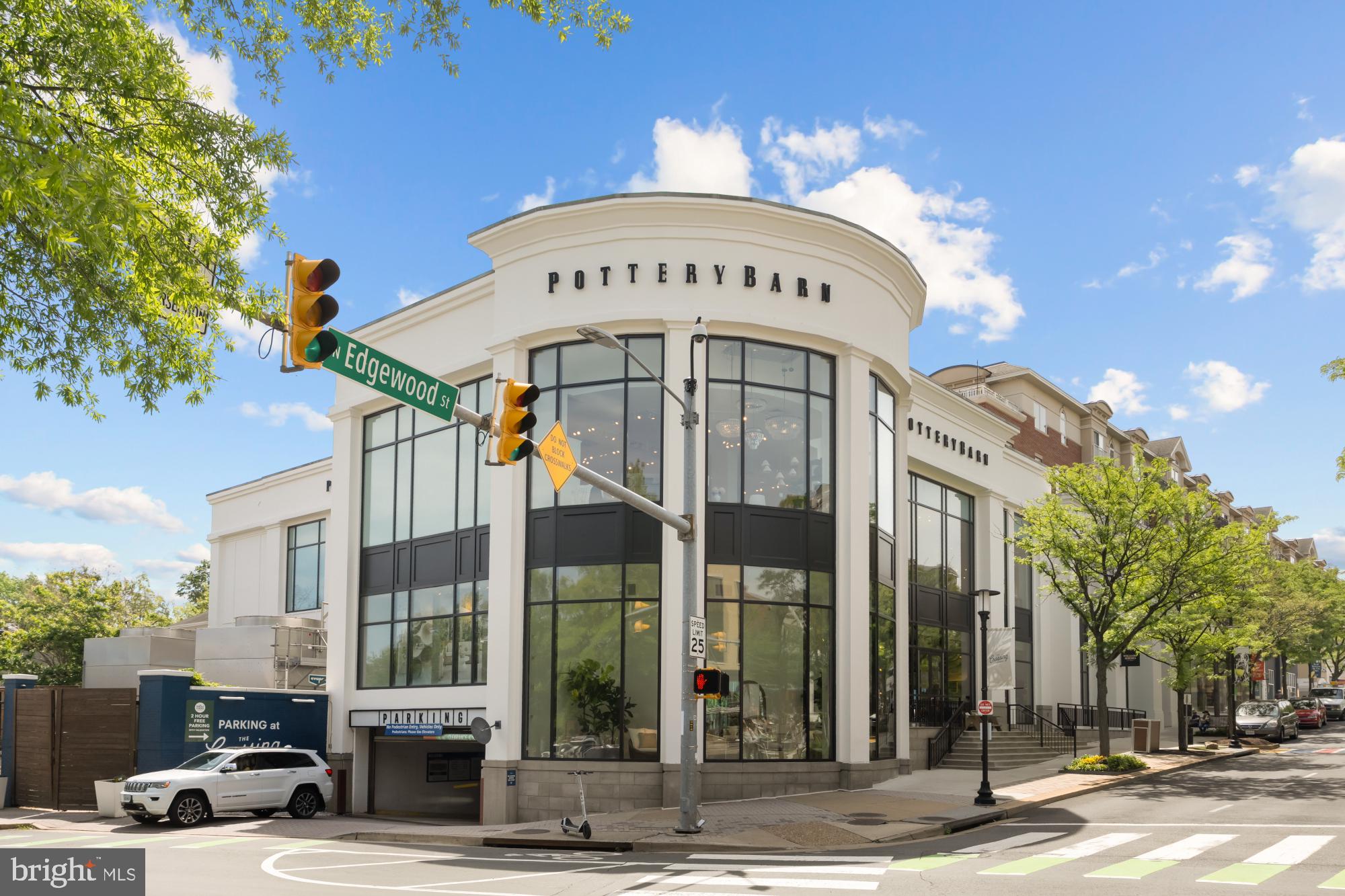 PALISADE GARDENS - Residential