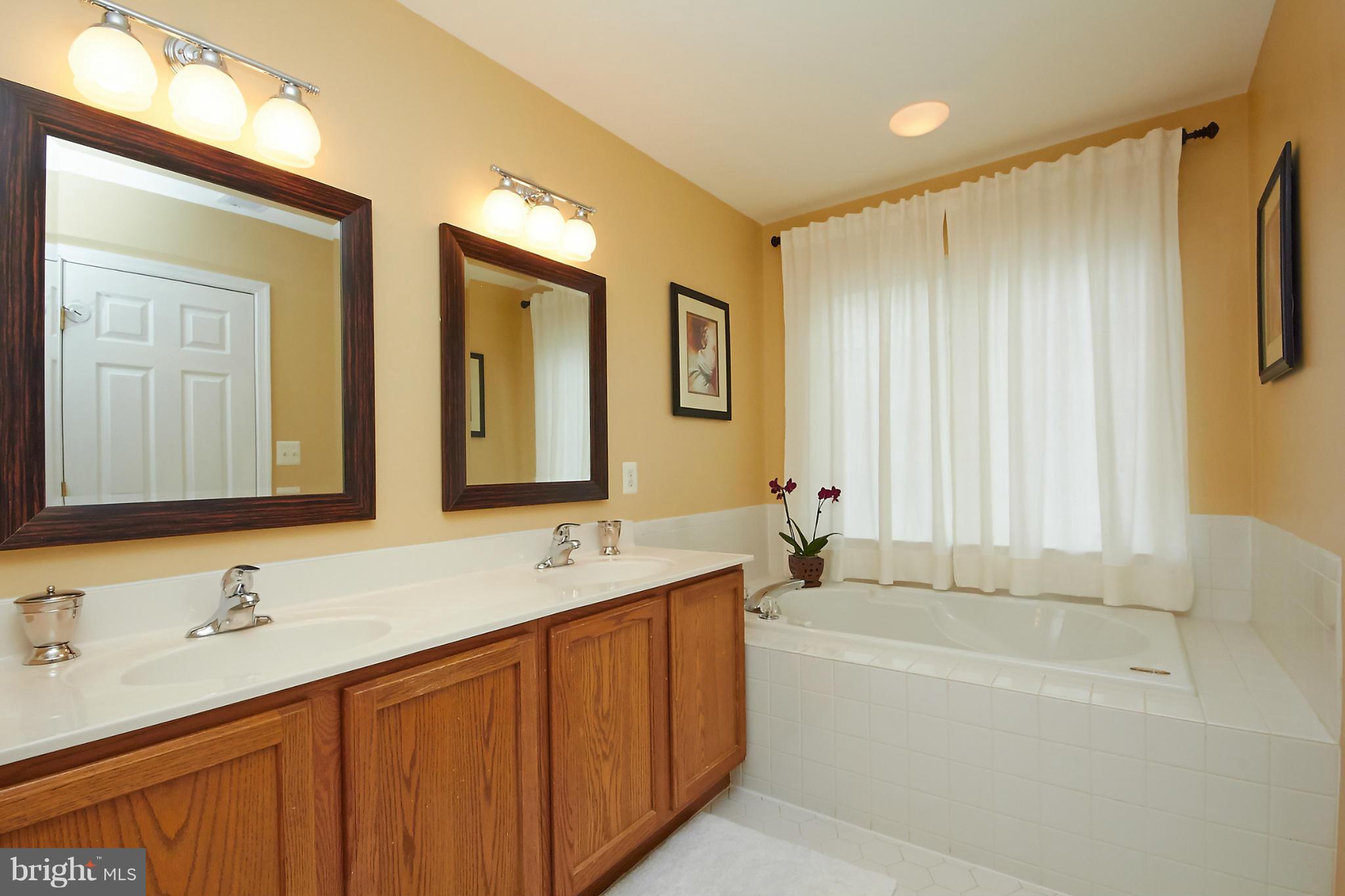 VILLAGES AT SAYBROOKE - Residential