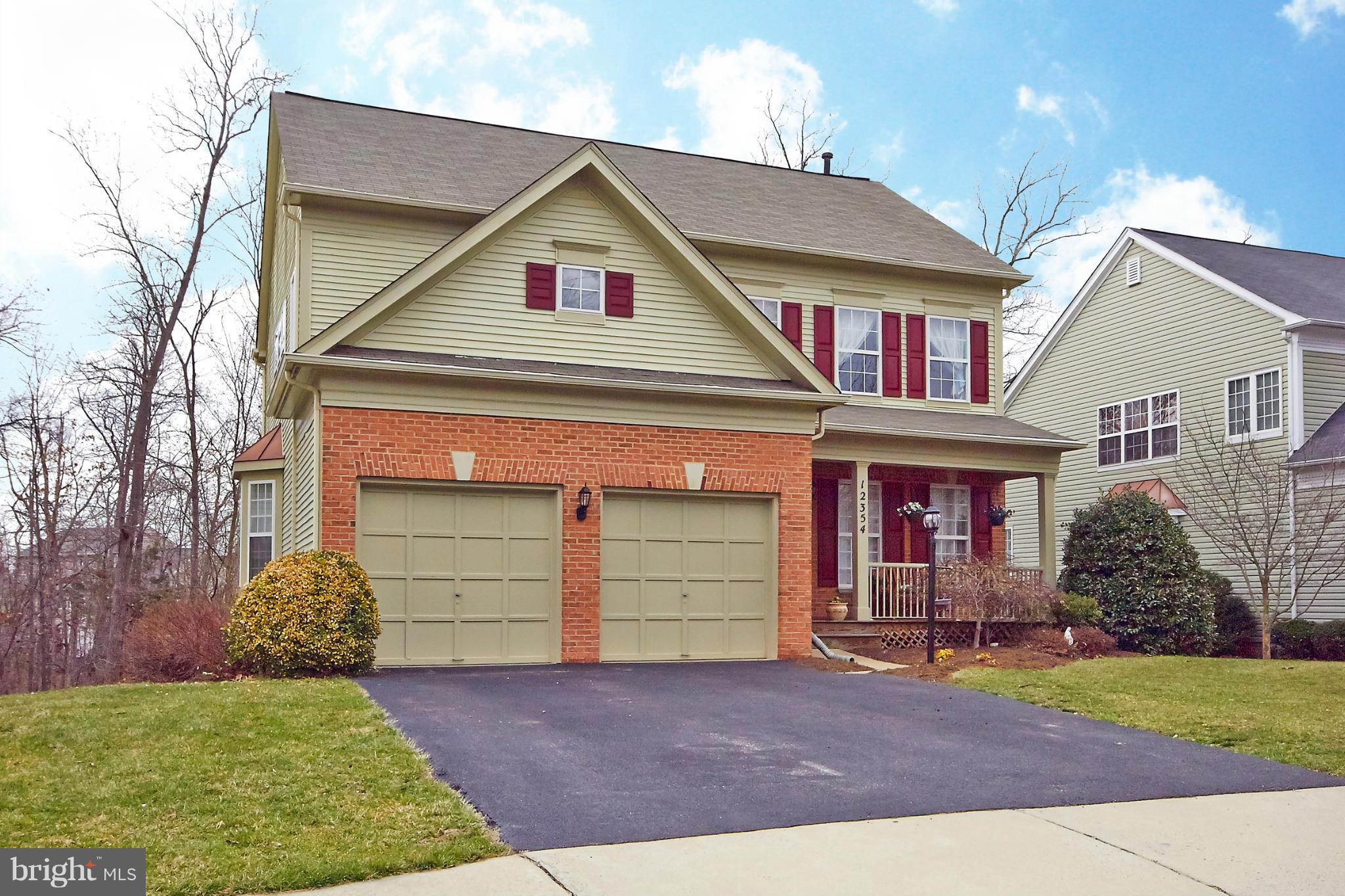 VILLAGES AT SAYBROOKE - Residential
