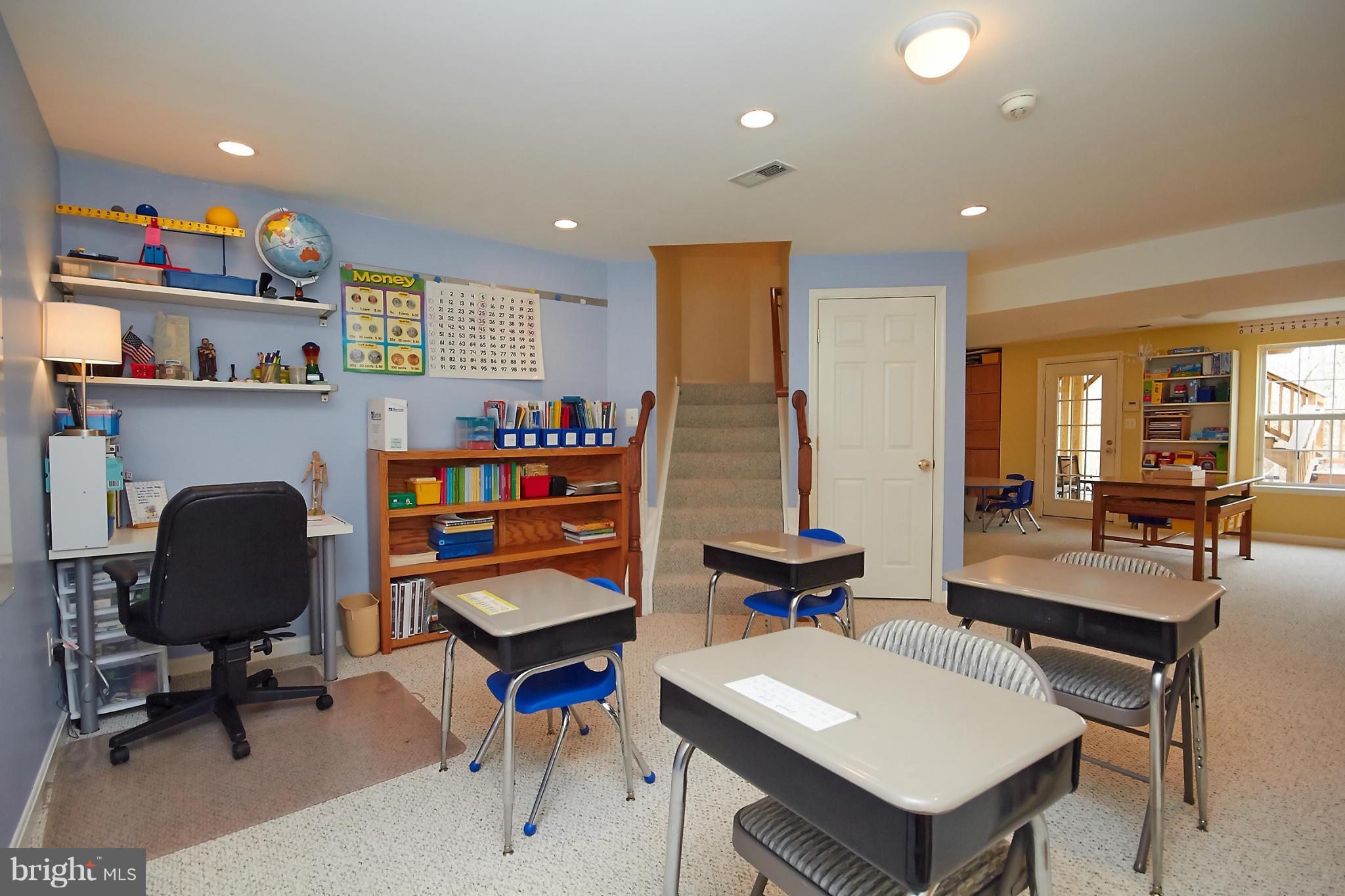 VILLAGES AT SAYBROOKE - Residential