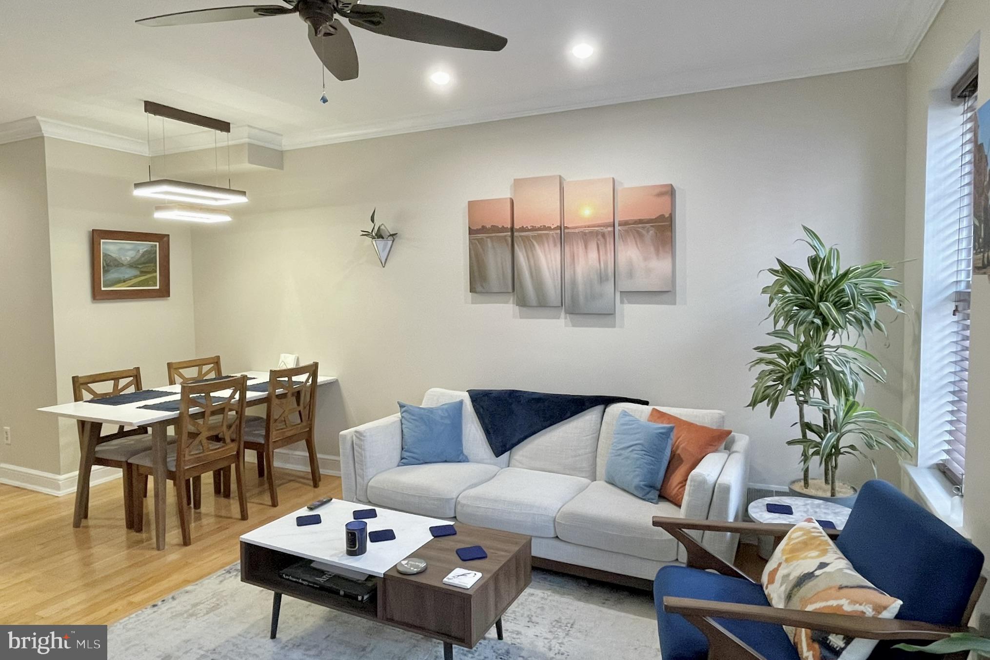 POINT BREEZE - Residential