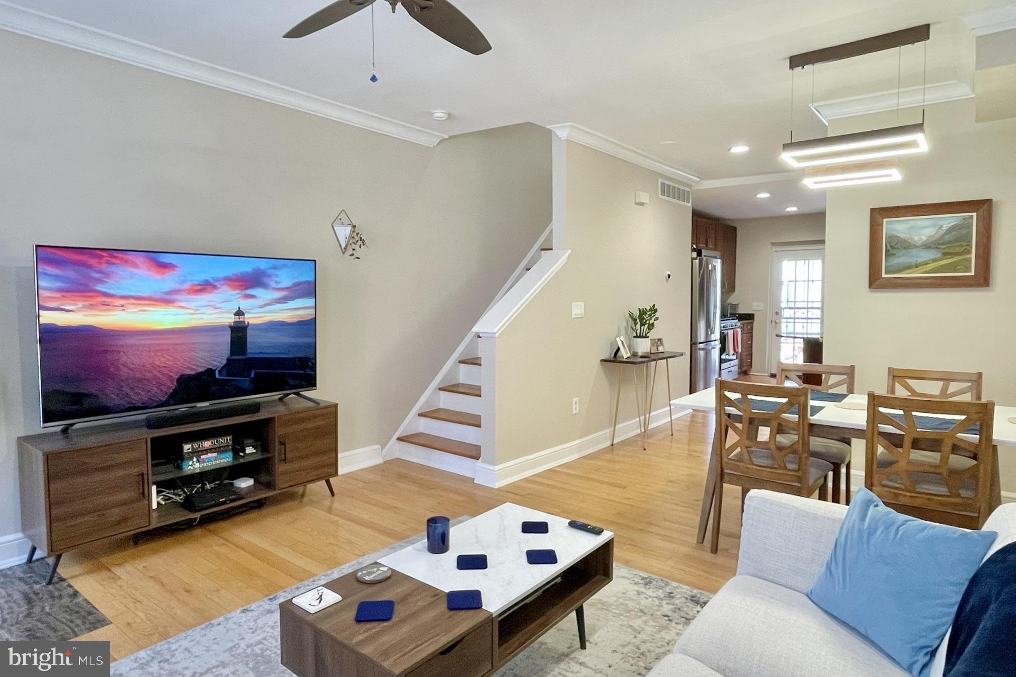 POINT BREEZE - Residential