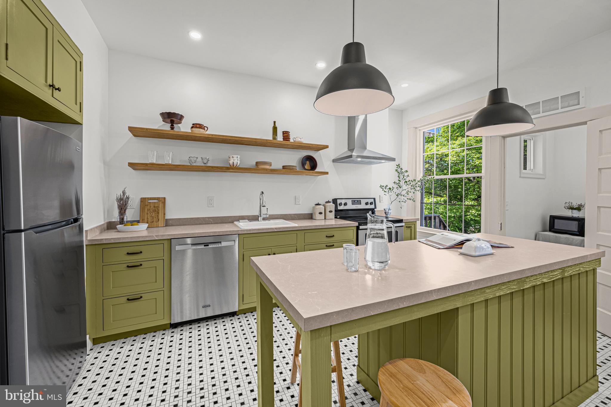 HAMPDEN HISTORIC DISTRICT - Residential