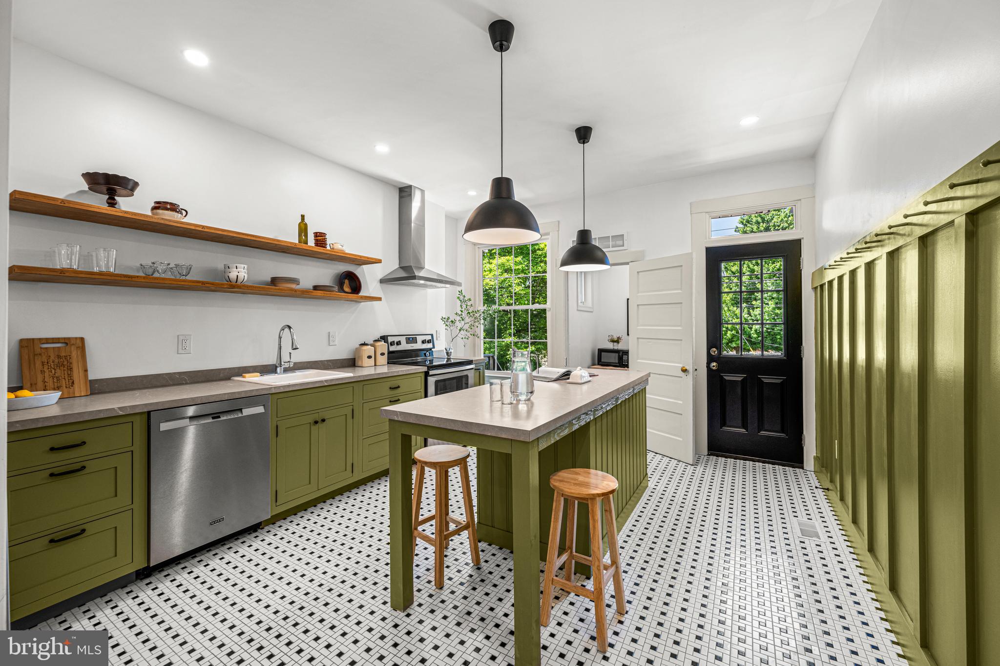 HAMPDEN HISTORIC DISTRICT - Residential