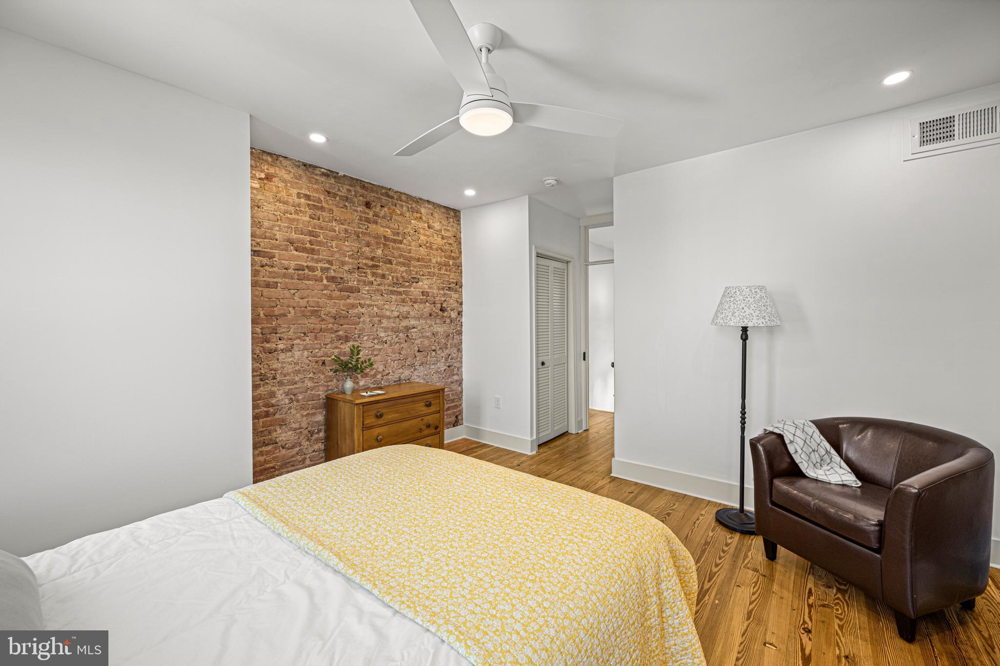 HAMPDEN HISTORIC DISTRICT - Residential