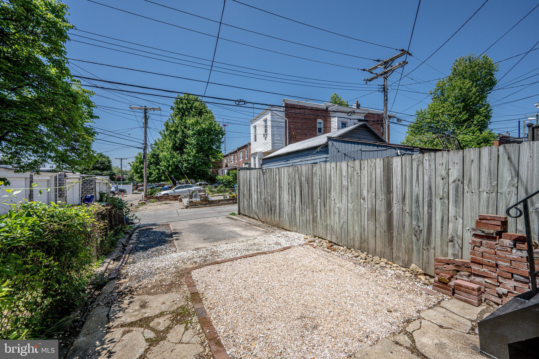 HAMPDEN HISTORIC DISTRICT - Residential
