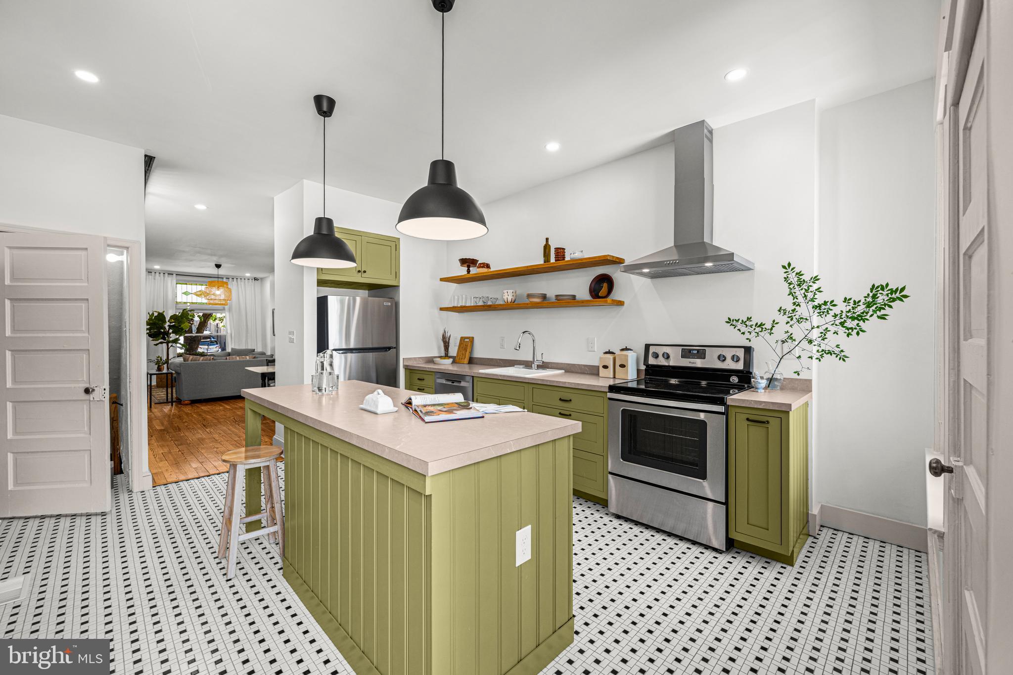 HAMPDEN HISTORIC DISTRICT - Residential