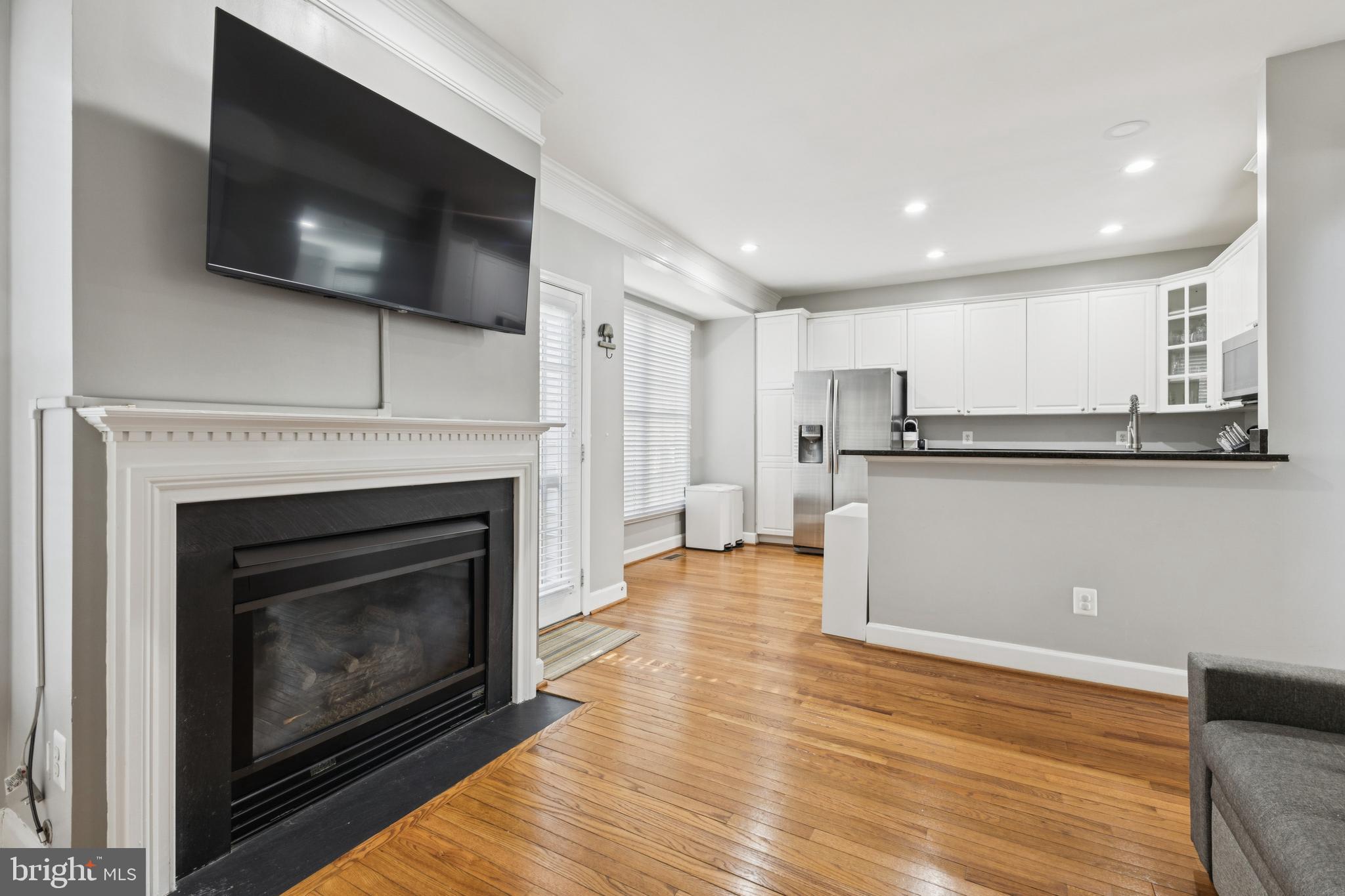 STONEGATE - Residential