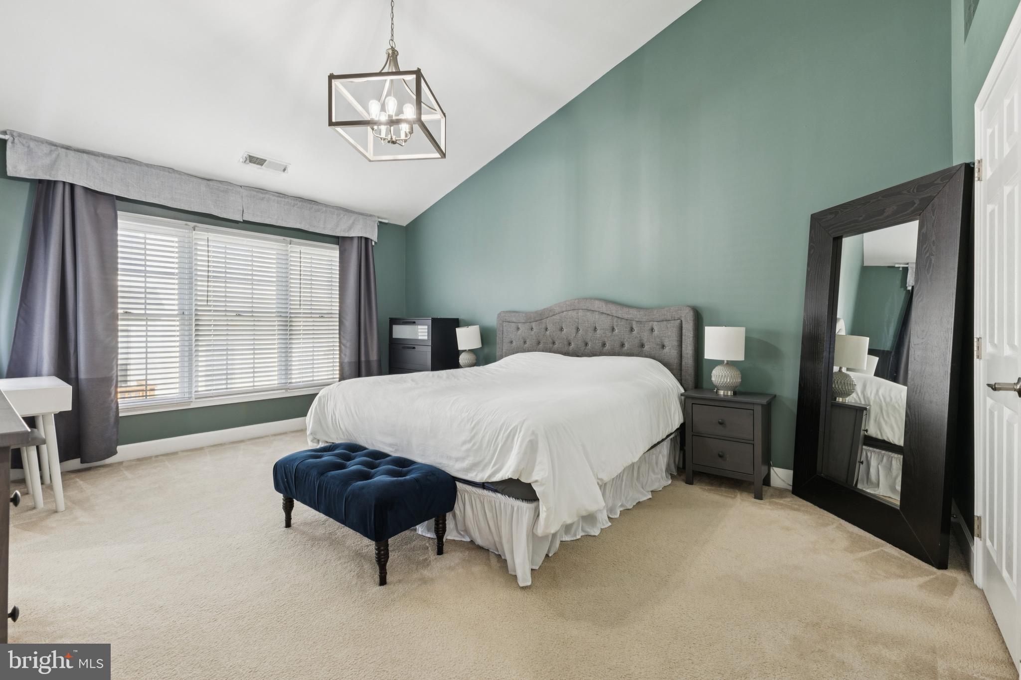 STONEGATE - Residential