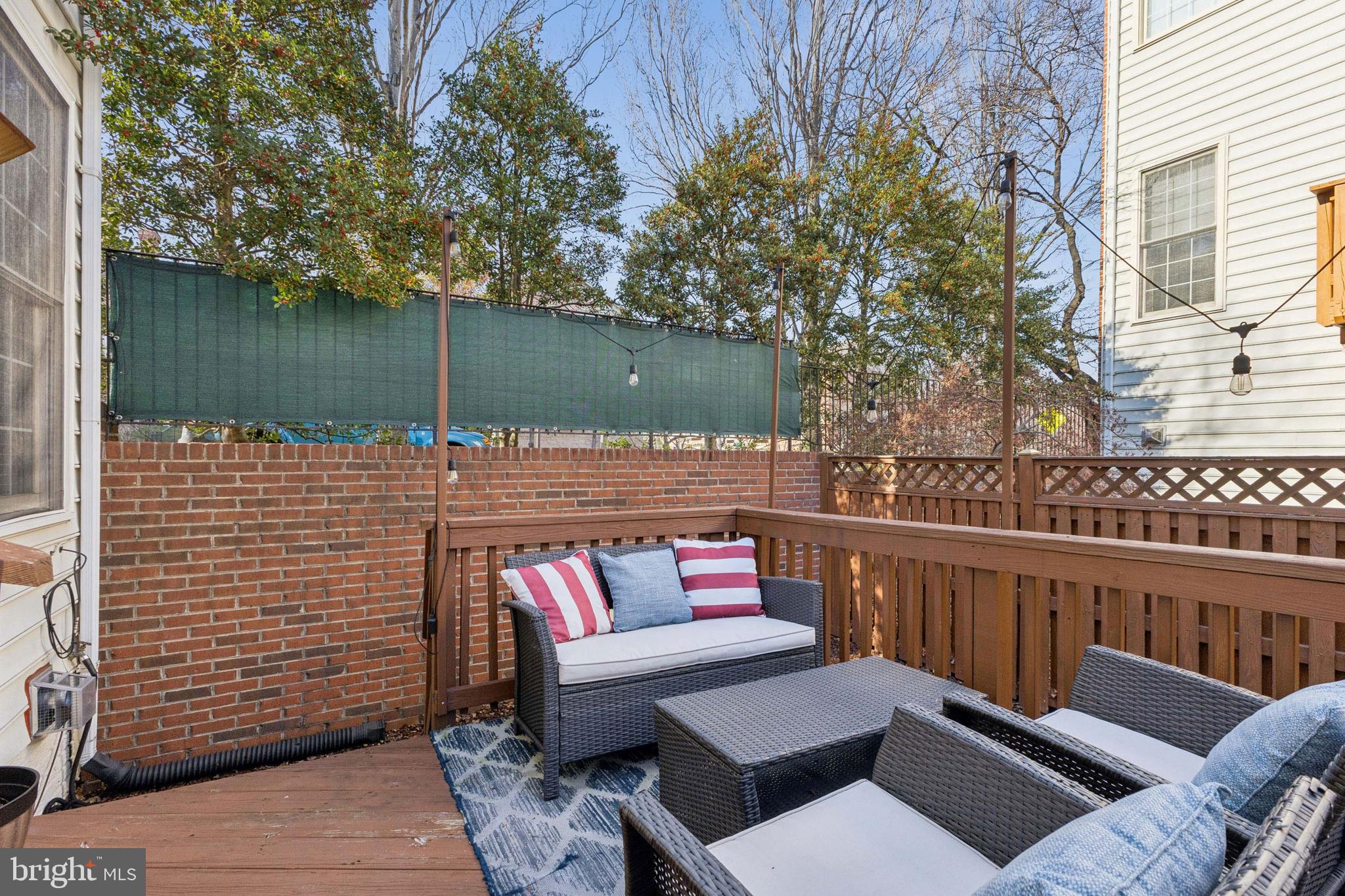 STONEGATE - Residential