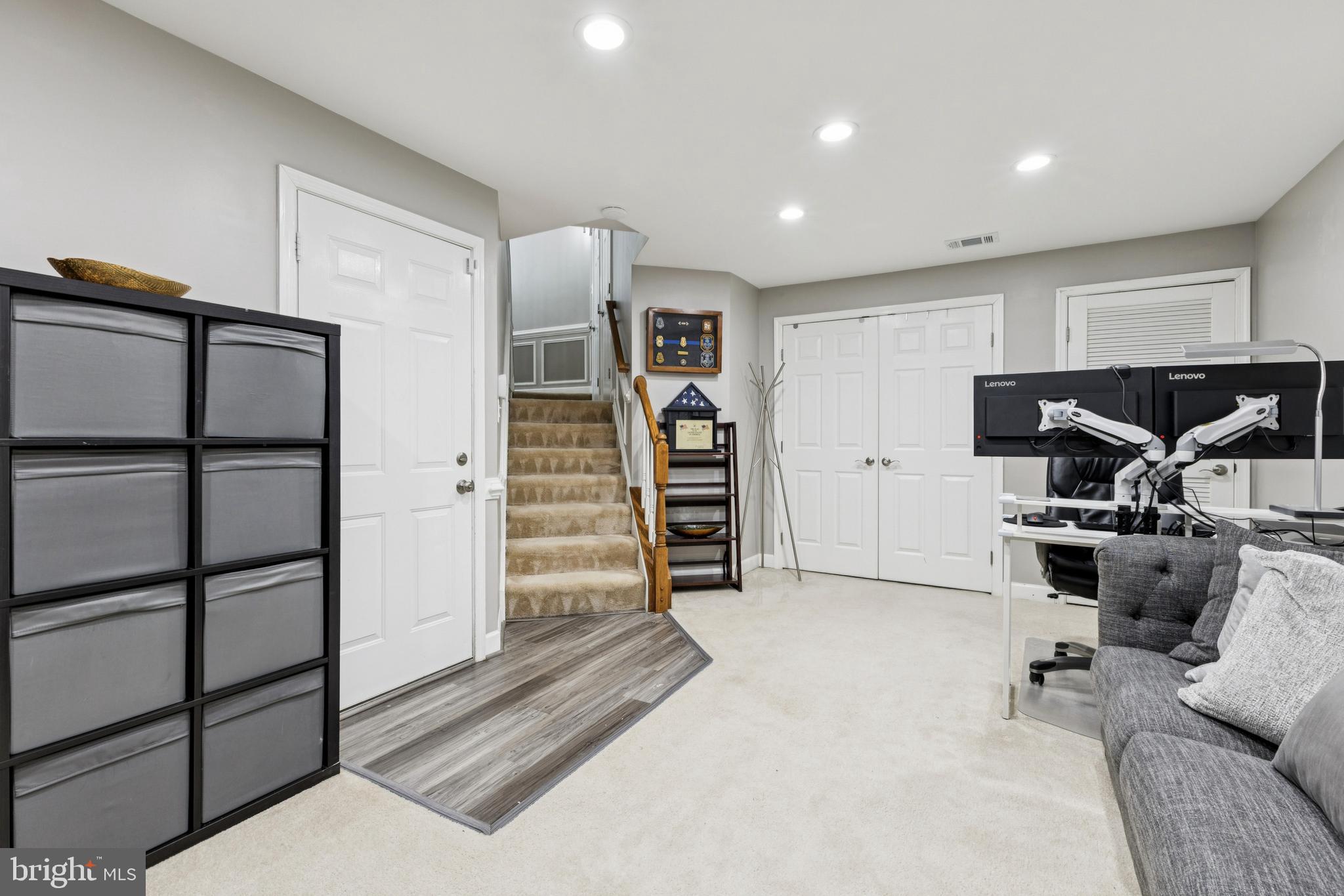 STONEGATE - Residential