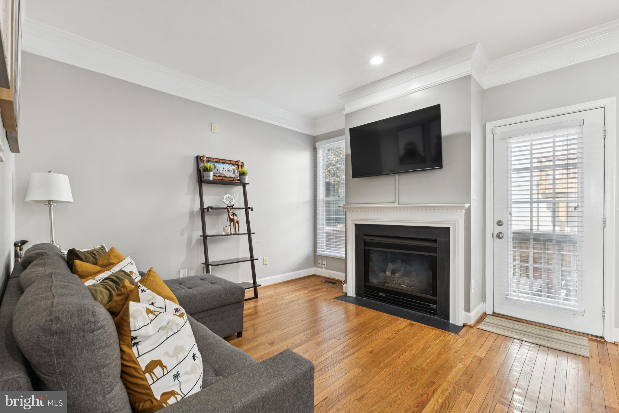 STONEGATE - Residential