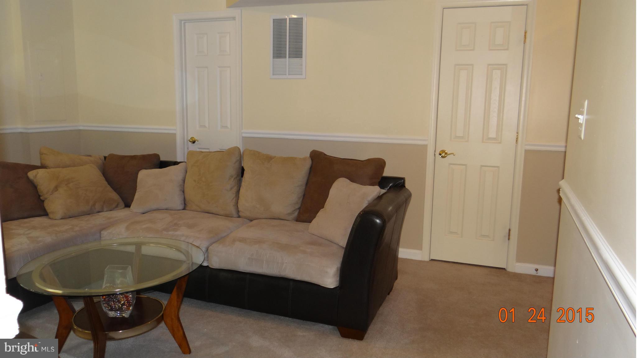 RIVER OAKS - Residential