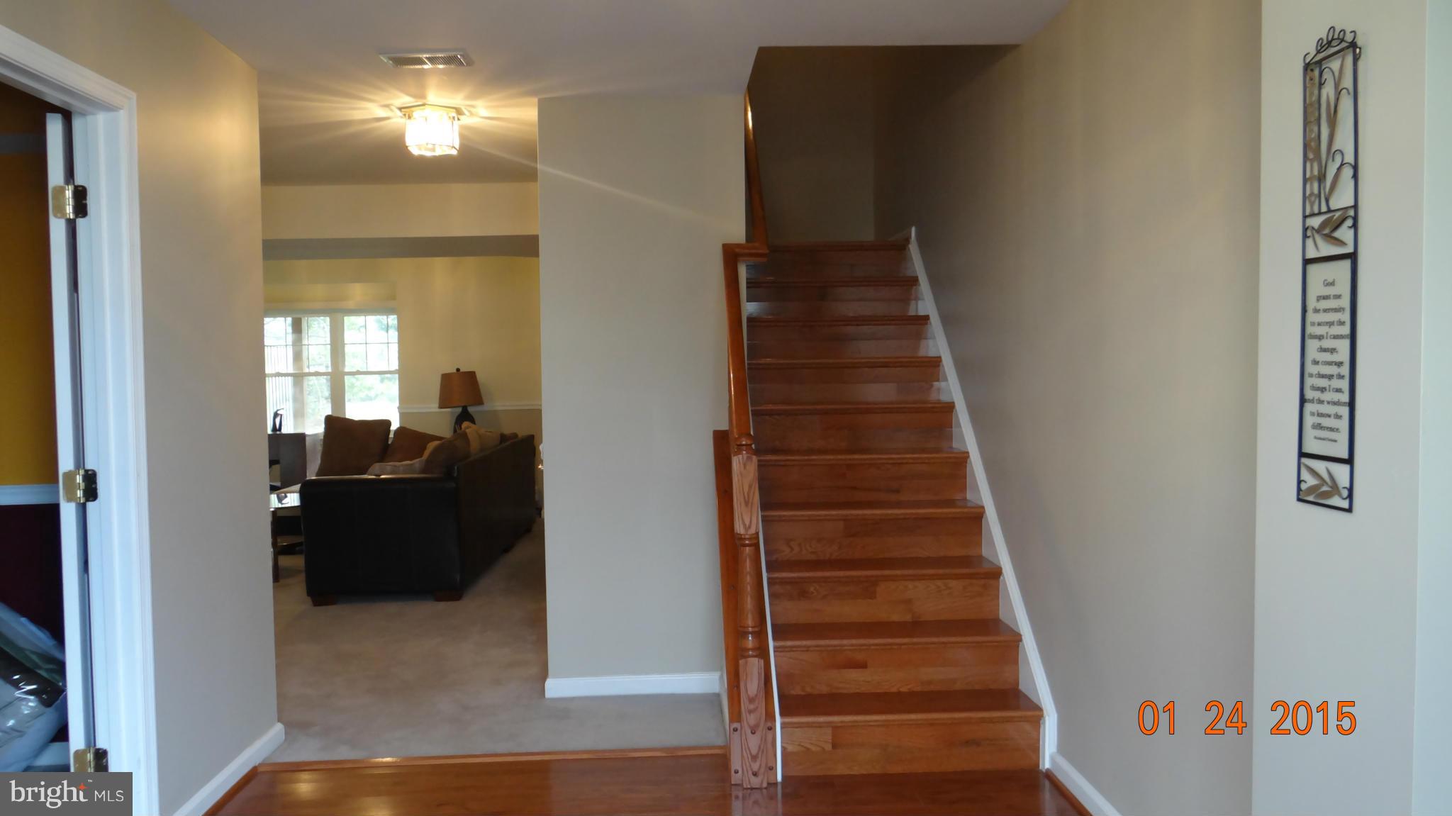 RIVER OAKS - Residential