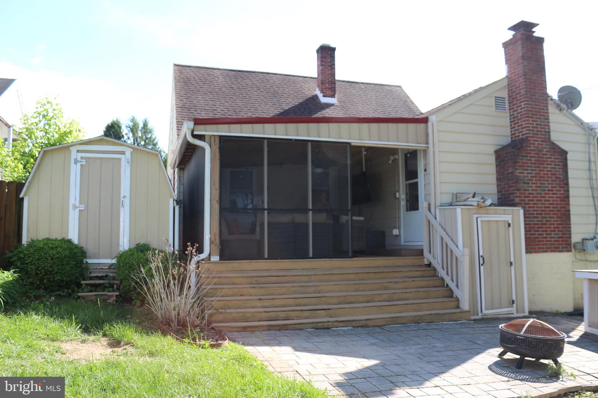 HAMILTON PARK - Residential