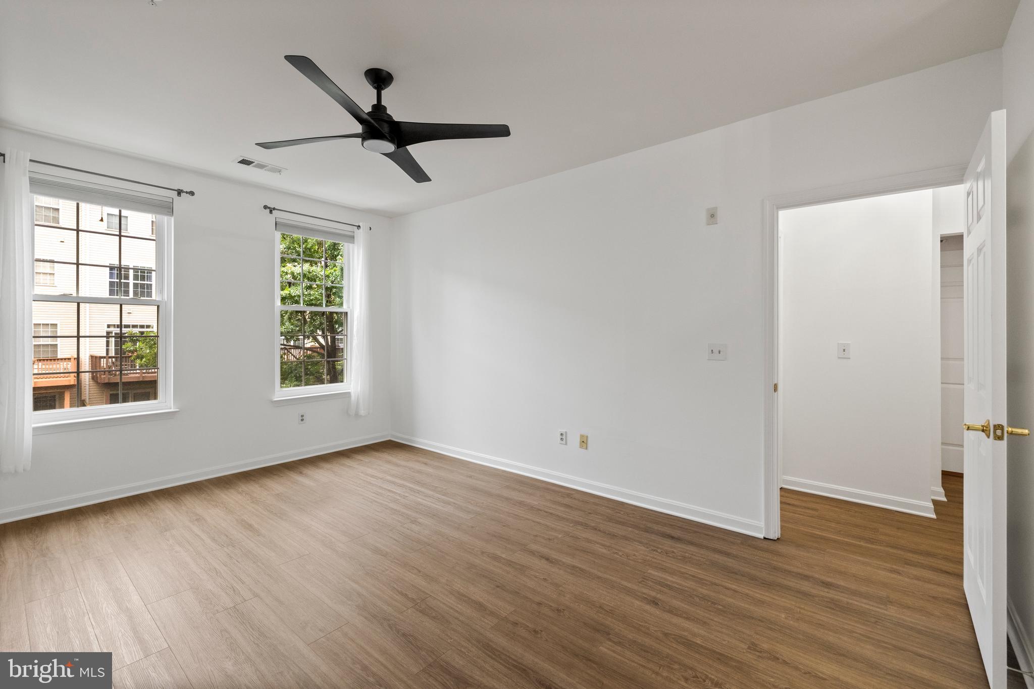 CAMERON STATION - Residential