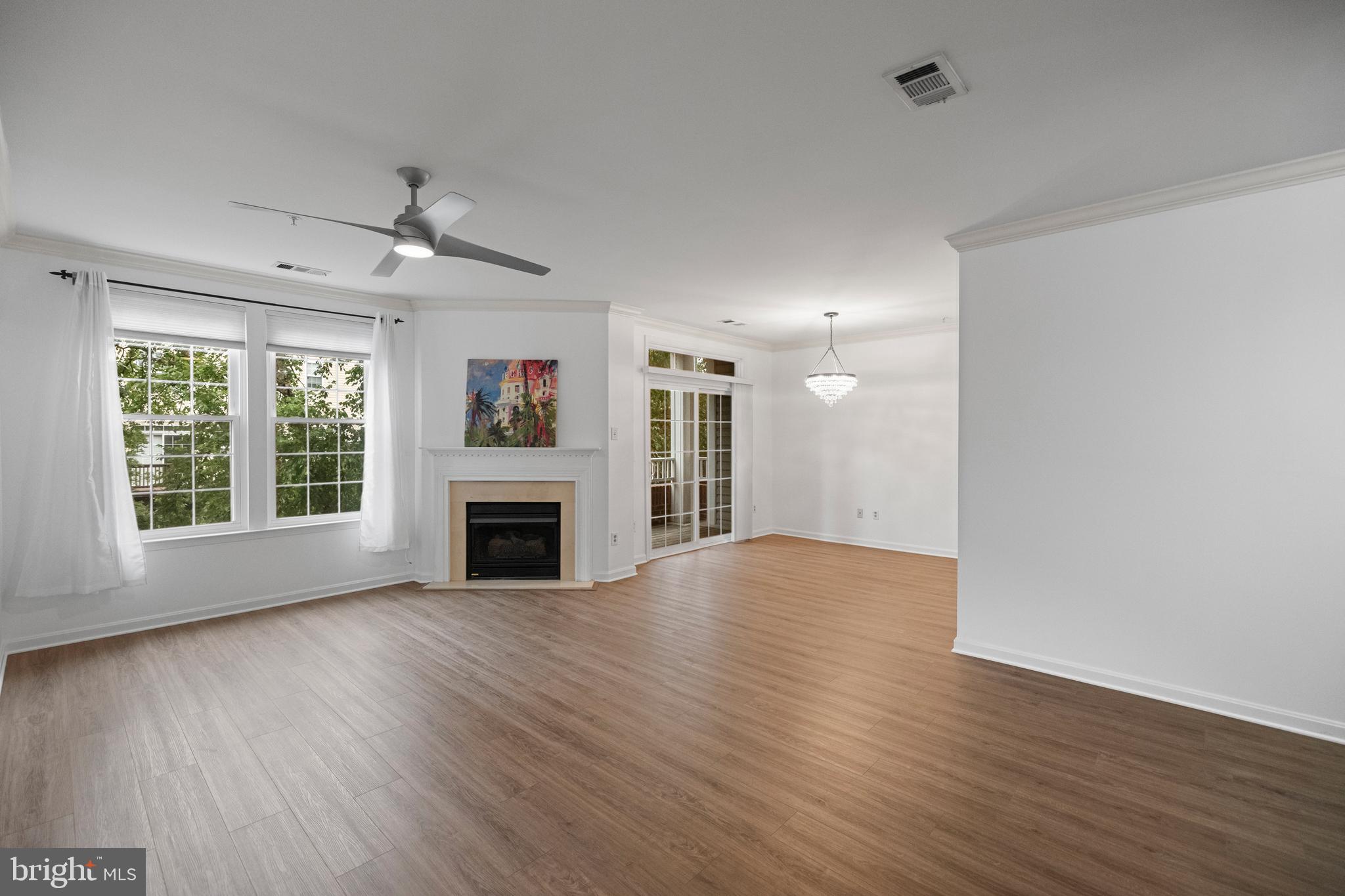 CAMERON STATION - Residential