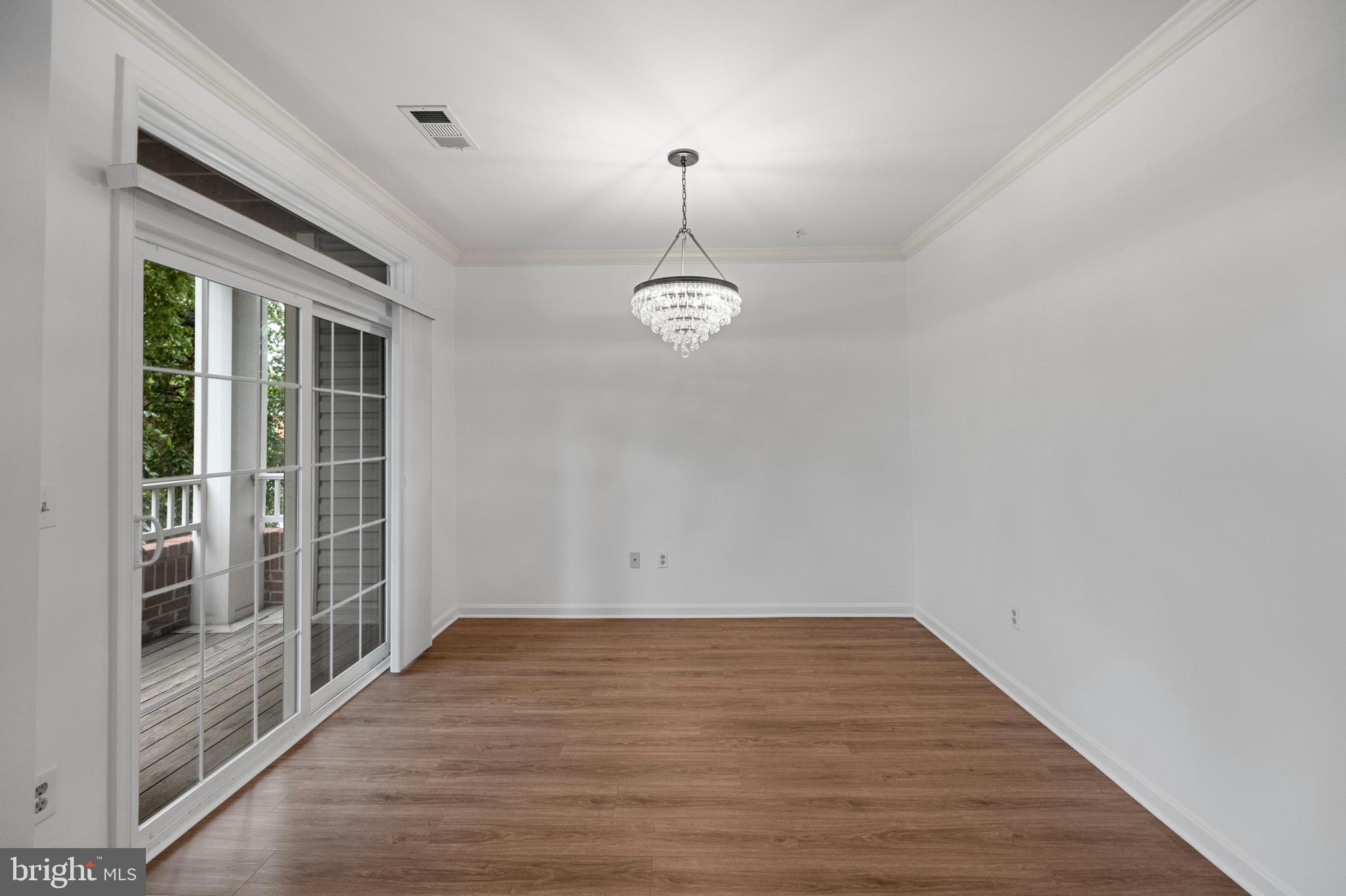 CAMERON STATION - Residential