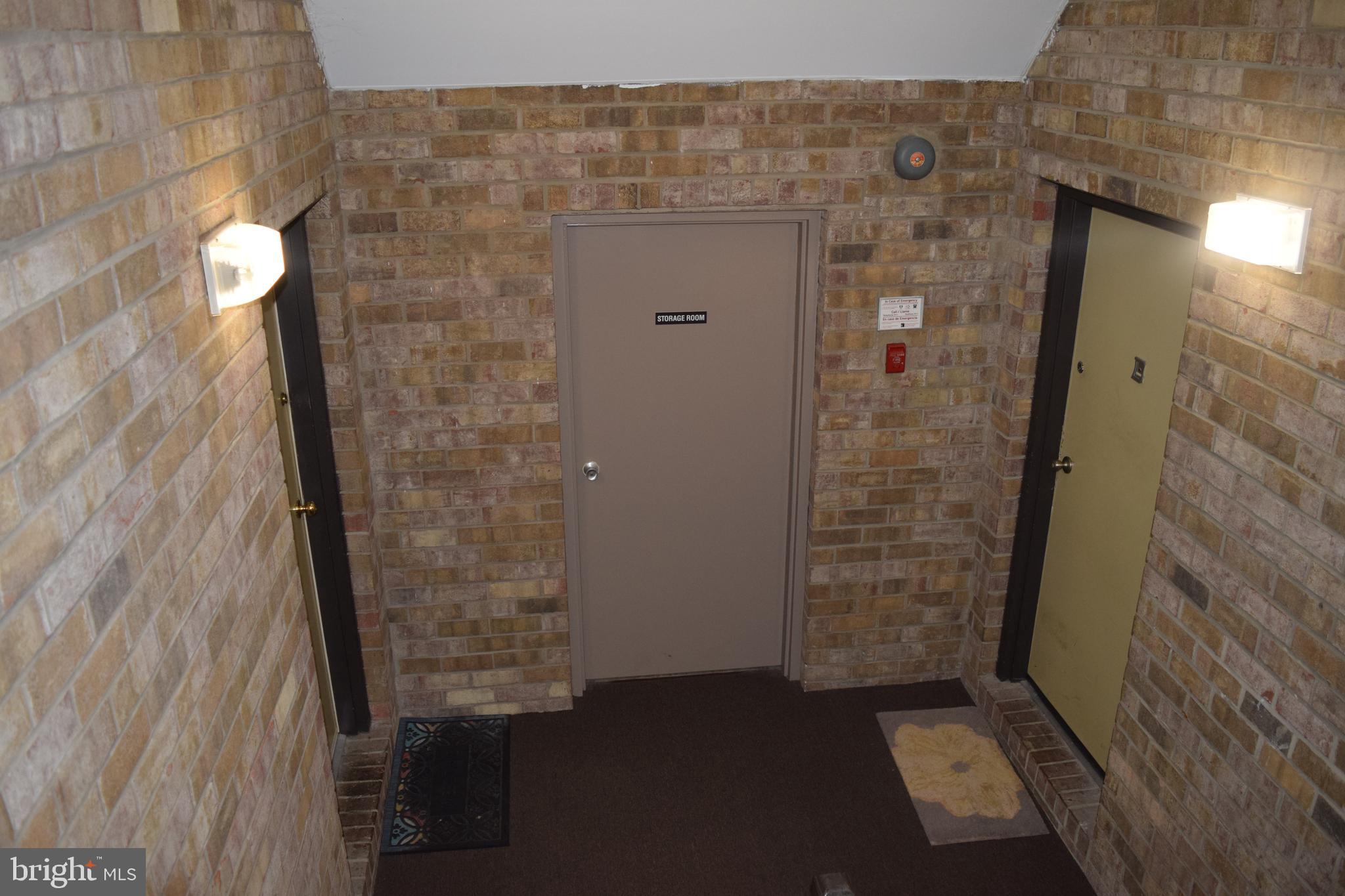 CROSS FOX - Residential