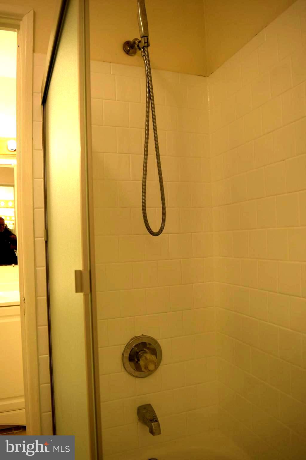 CROSS FOX - Residential