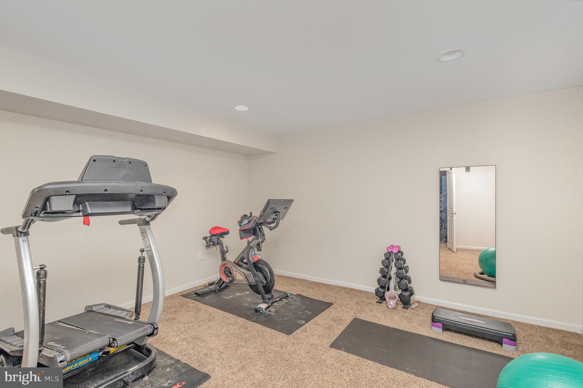 CHANCELLOR CROSSING - Residential Lease