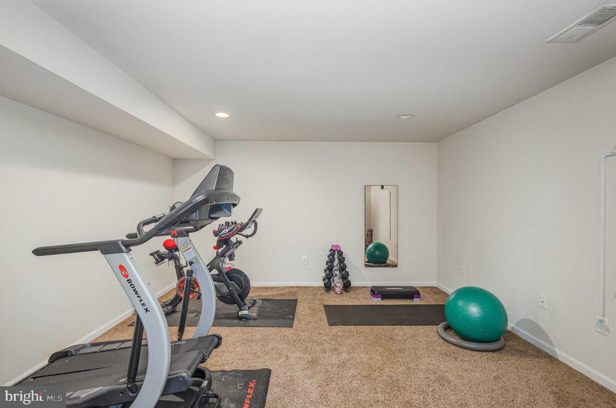 CHANCELLOR CROSSING - Residential Lease