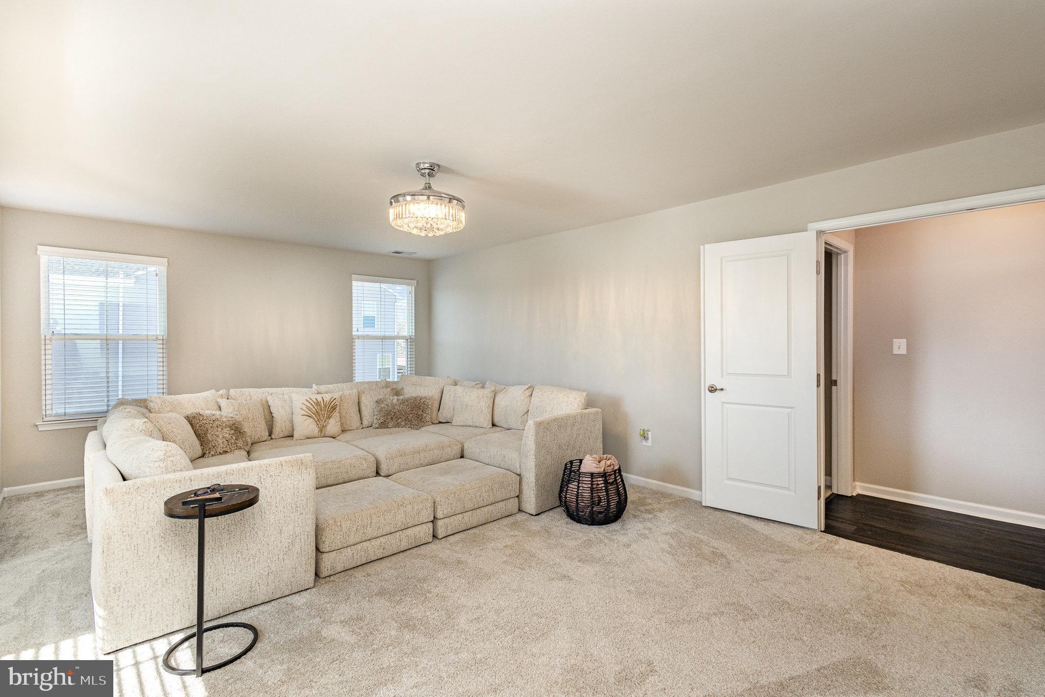 CHANCELLOR CROSSING - Residential Lease