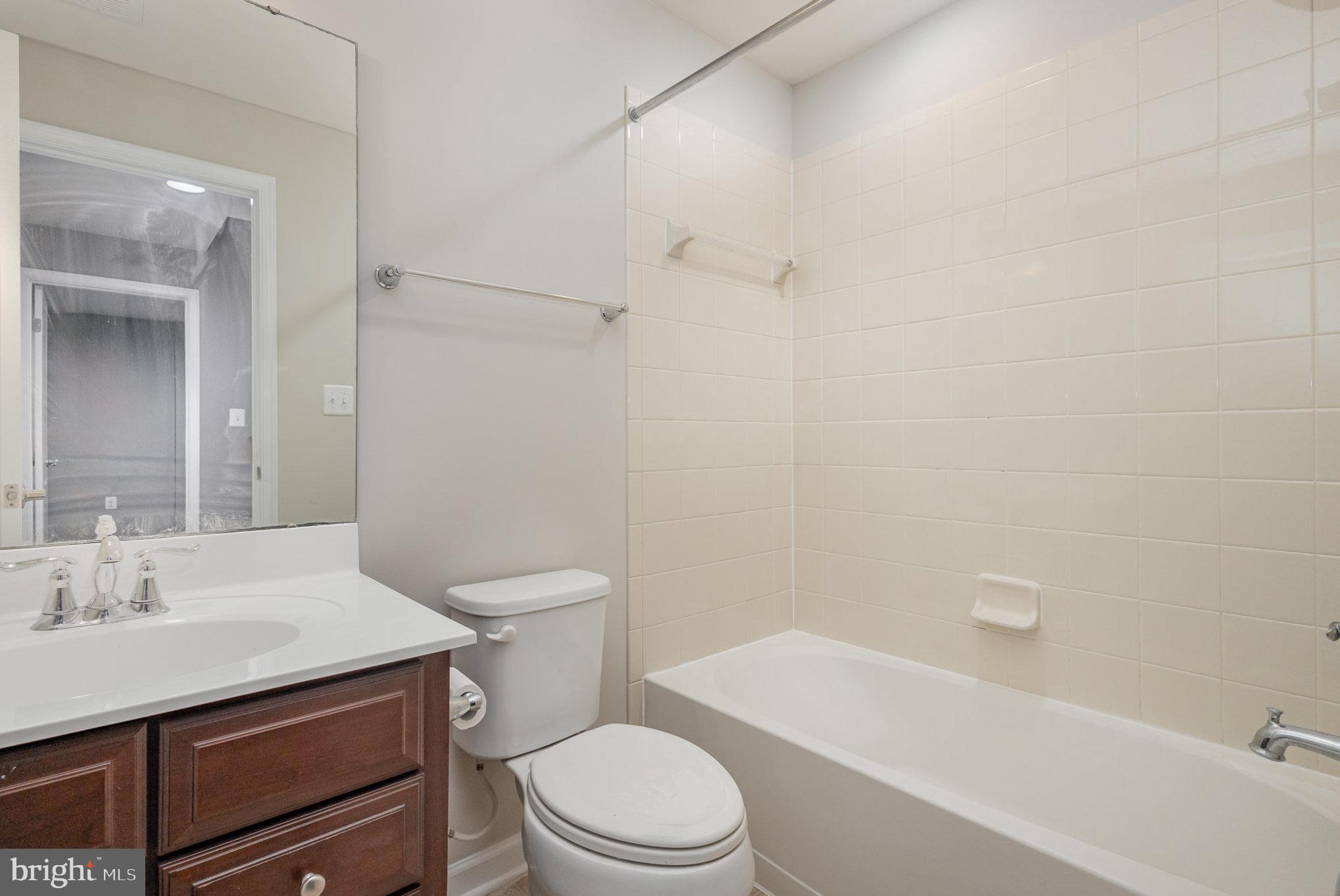 CHANCELLOR CROSSING - Residential Lease