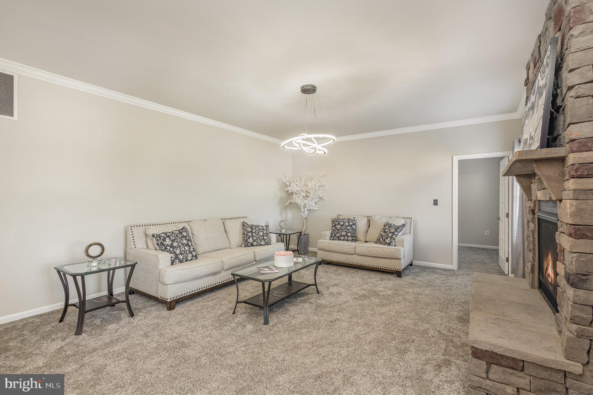 CHANCELLOR CROSSING - Residential Lease