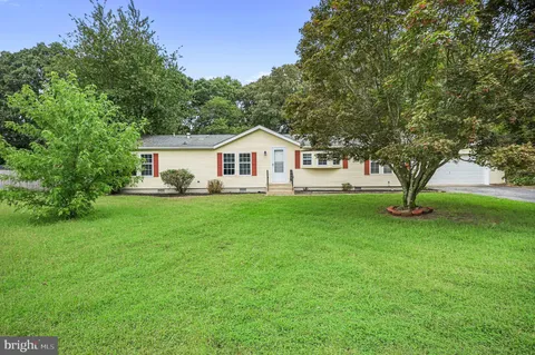 112 E Holly Drive, Lincoln, DE MLS: DESU2100350