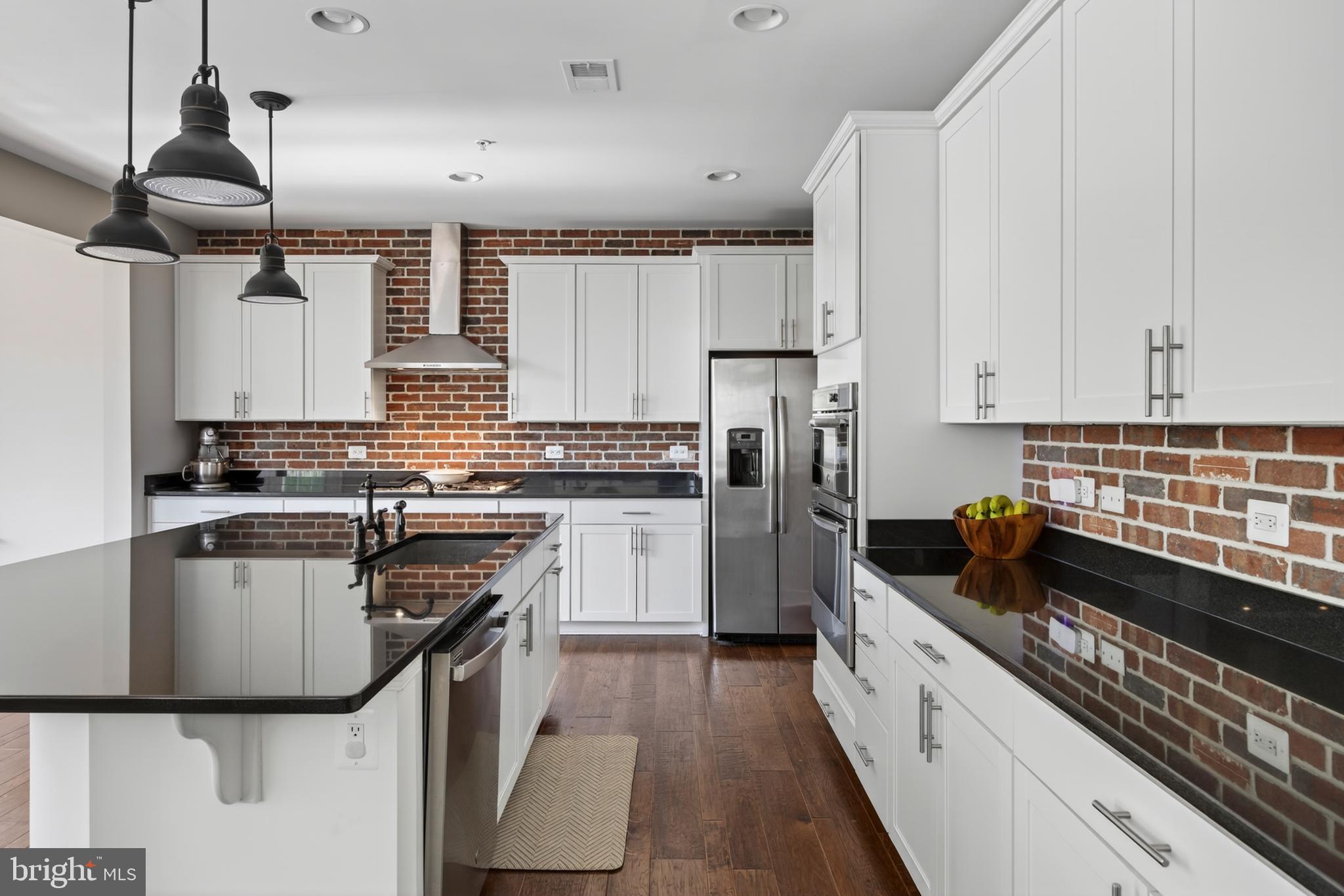 ARDEN PARKE - Residential