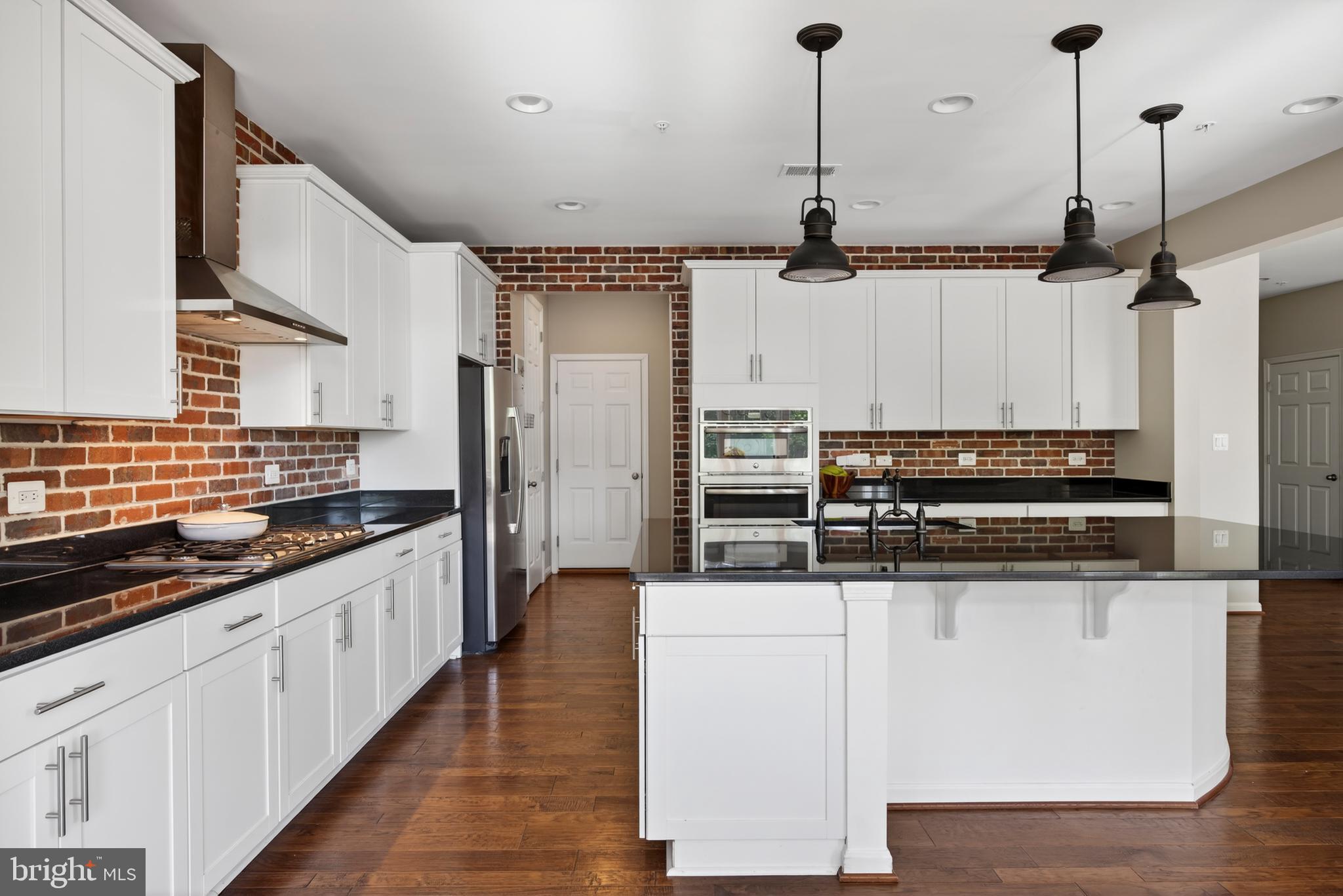 ARDEN PARKE - Residential