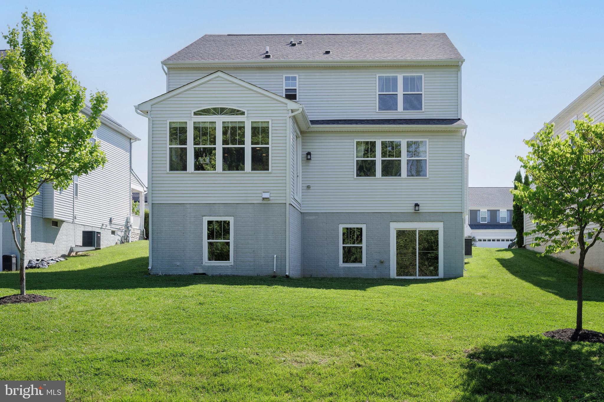 ARDEN PARKE - Residential