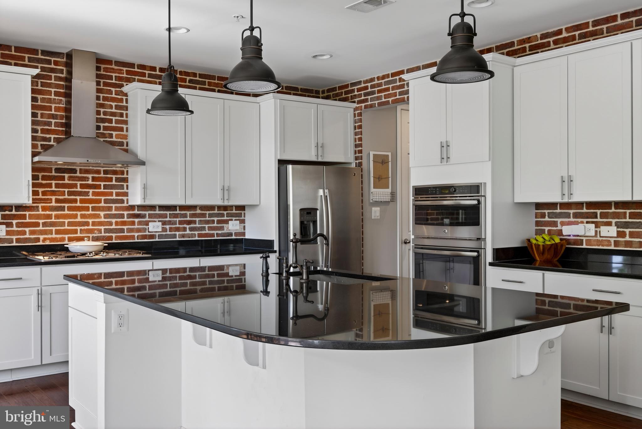 ARDEN PARKE - Residential