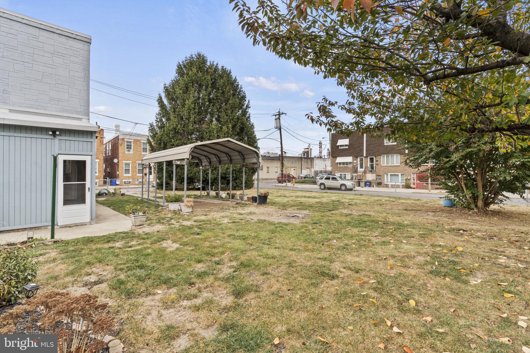 BRIDESBURG - Residential