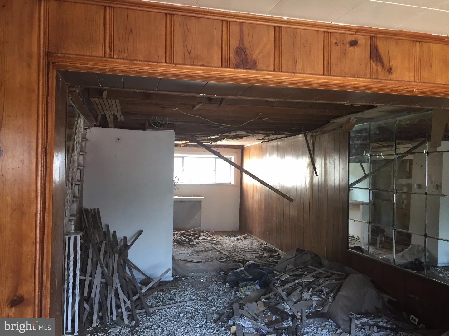 PHILADELPHIA (SOUTHWEST) - Residential