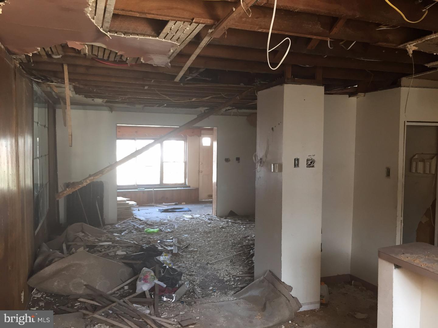 PHILADELPHIA (SOUTHWEST) - Residential