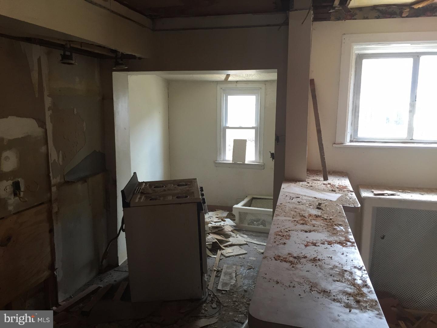 PHILADELPHIA (SOUTHWEST) - Residential