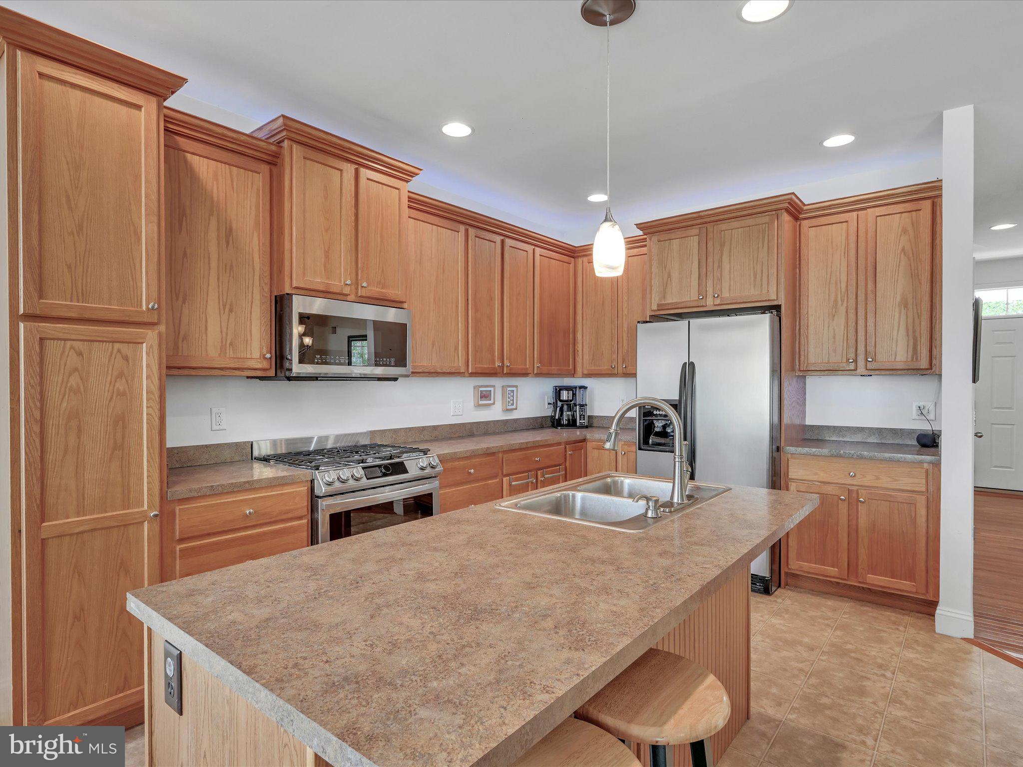 FLORIN HILL - Residential