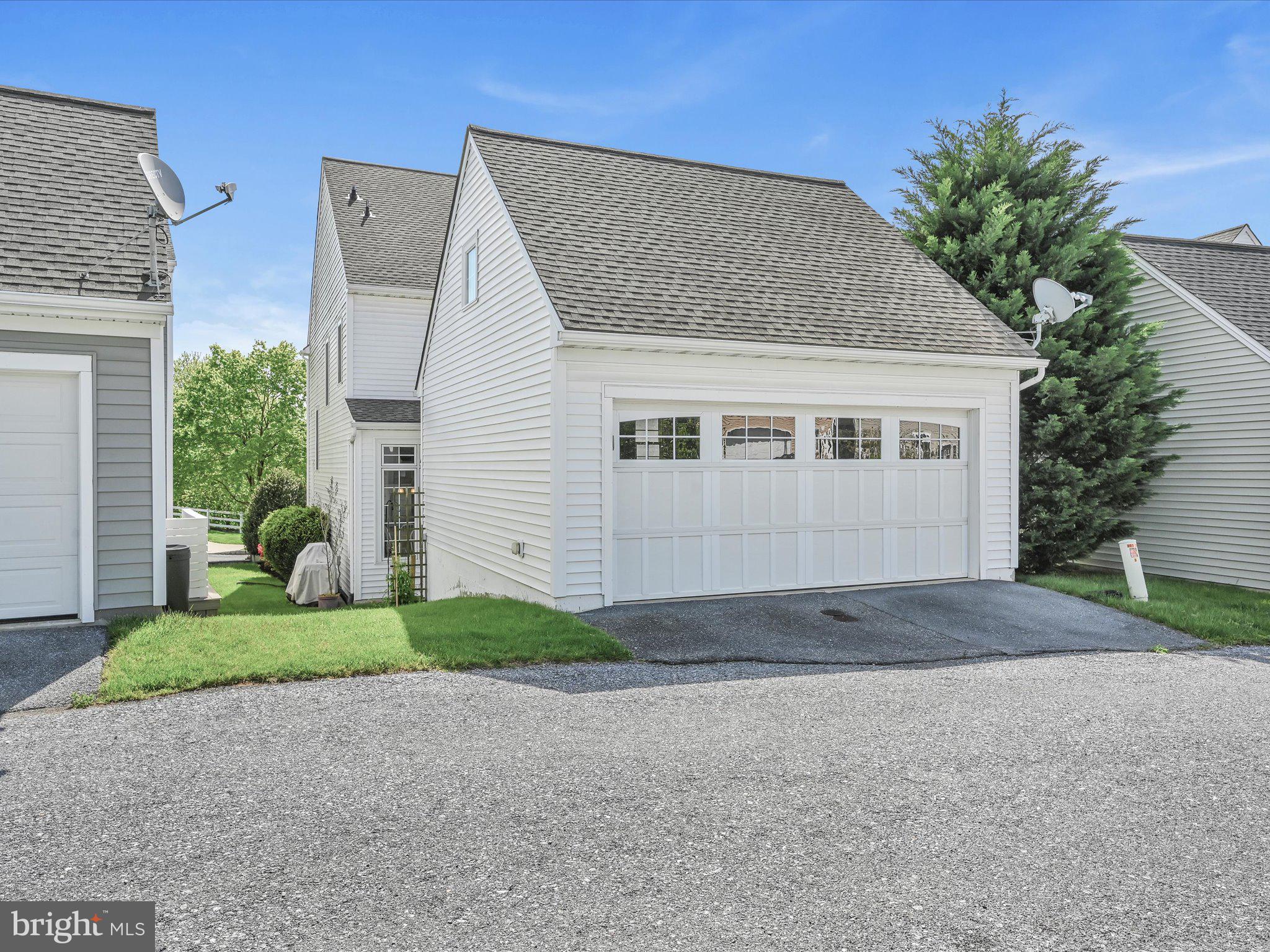 FLORIN HILL - Residential