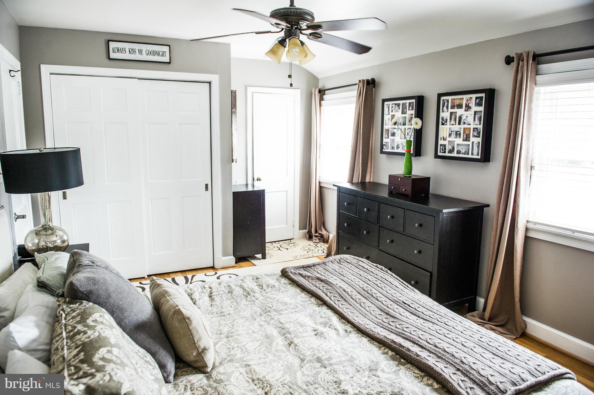 GLENVIEW - Residential