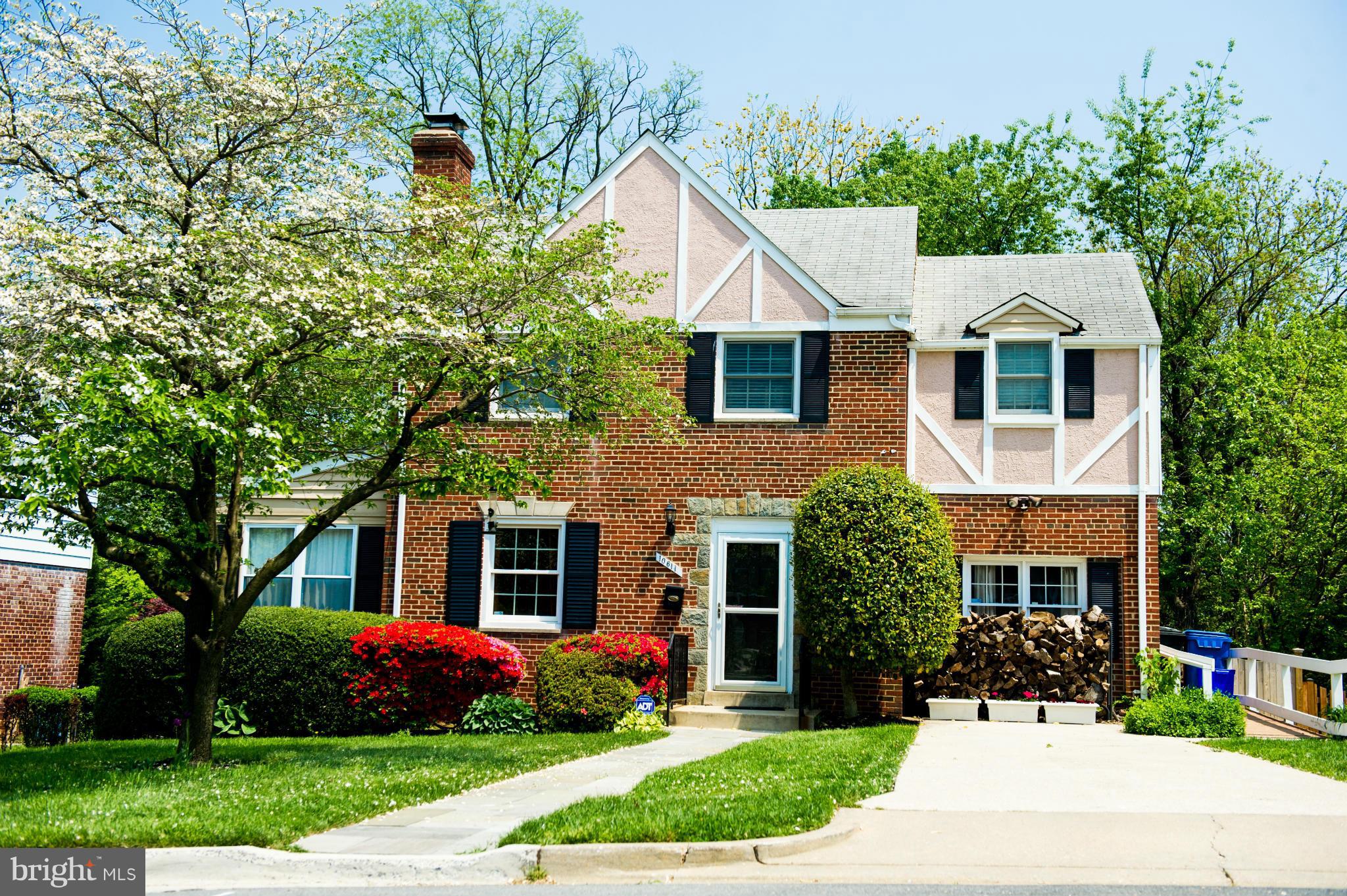 GLENVIEW - Residential