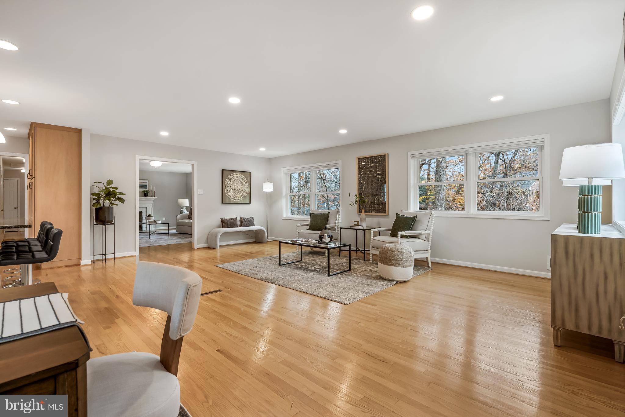 CHESTERBROOK WOODS - Residential