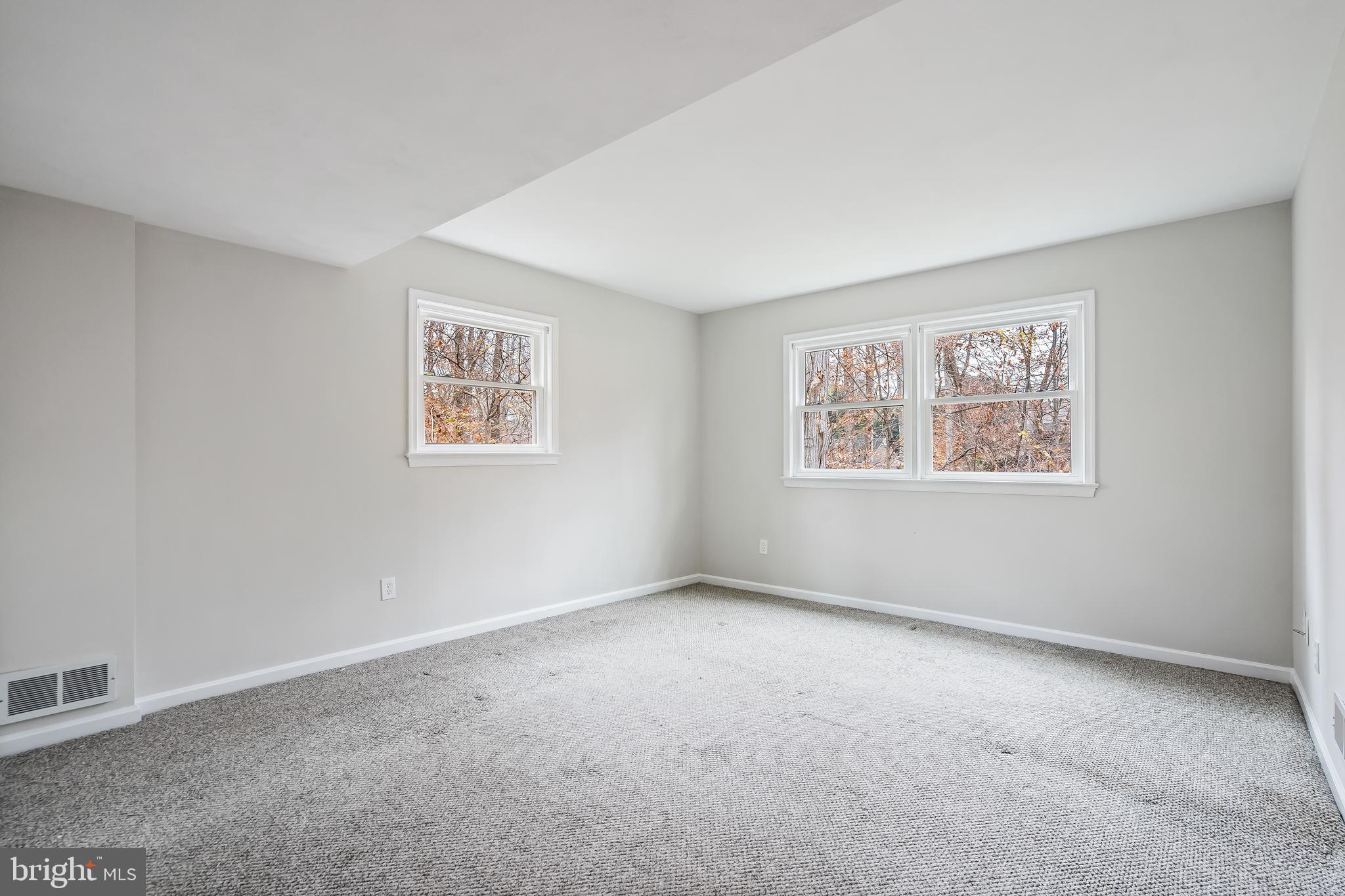 CHESTERBROOK WOODS - Residential