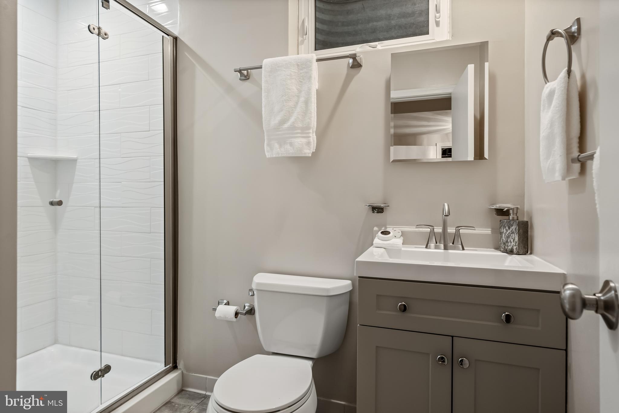 CHESTERBROOK WOODS - Residential